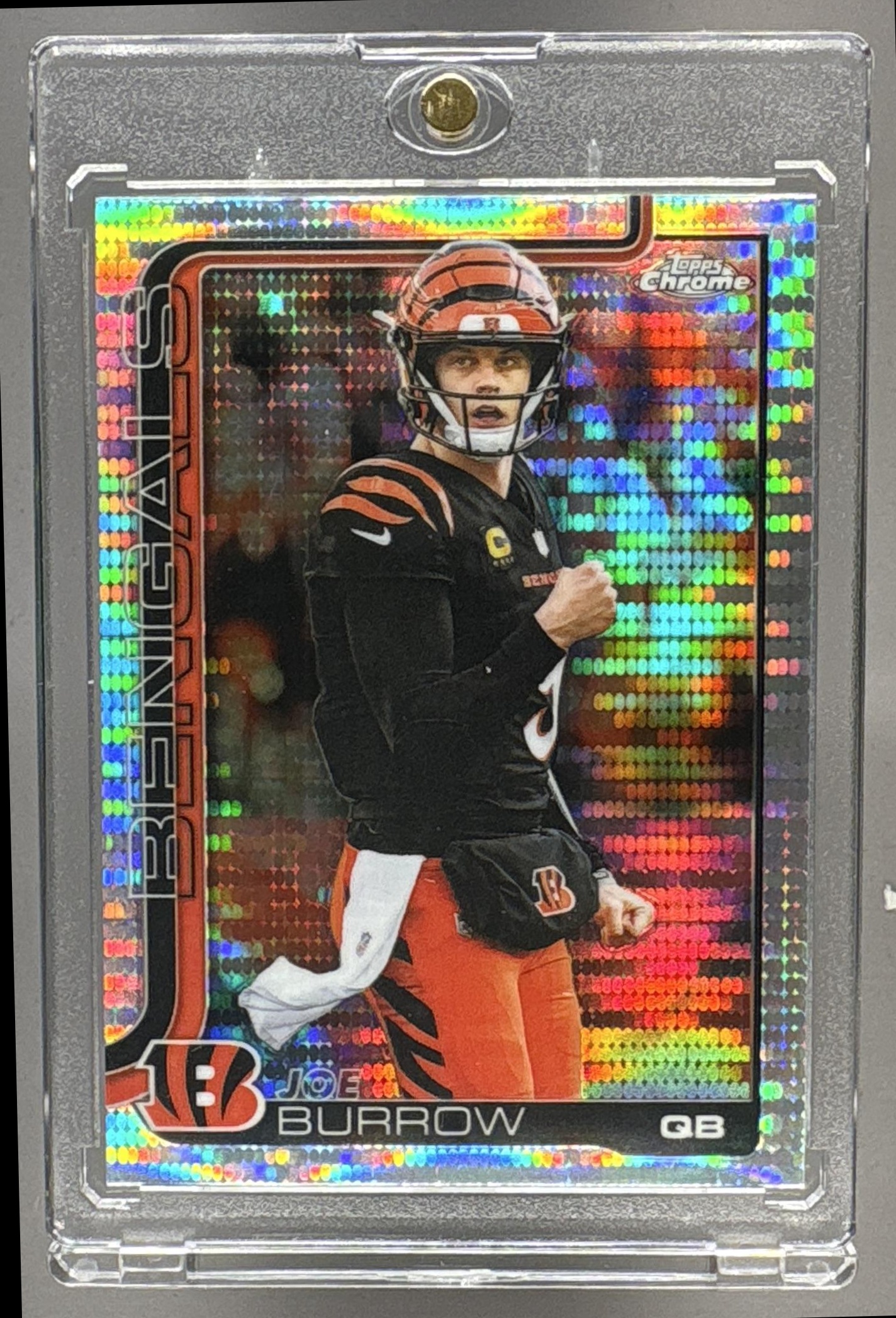 2025 TOPPS CHROME JOE BURROW #61 PULSAR REFRACTOR BENGALS