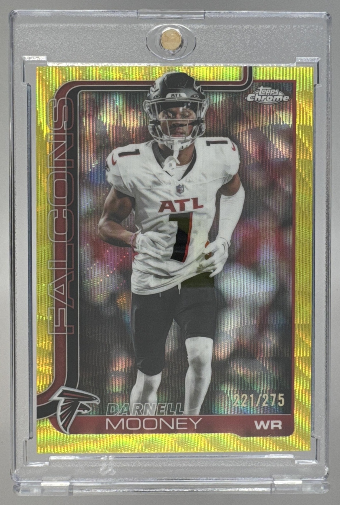 Card image for 2025 Topps Chrome Darnell Mooney Yellow Wave Refractor /275 #11 Falcons