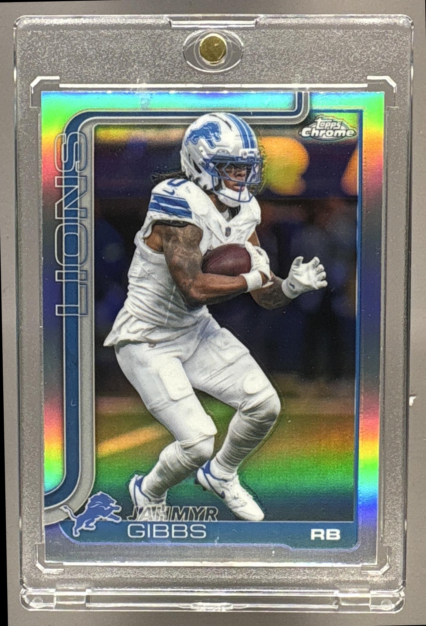 2025 TOPPS CHROME JAHMYR GIBBS #101 REFRACTOR LIONS