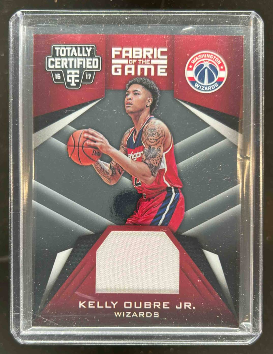 Card image for 2016-17 Panini Totally Certified Kelly Oubre Jr. Fabric of the Game #41