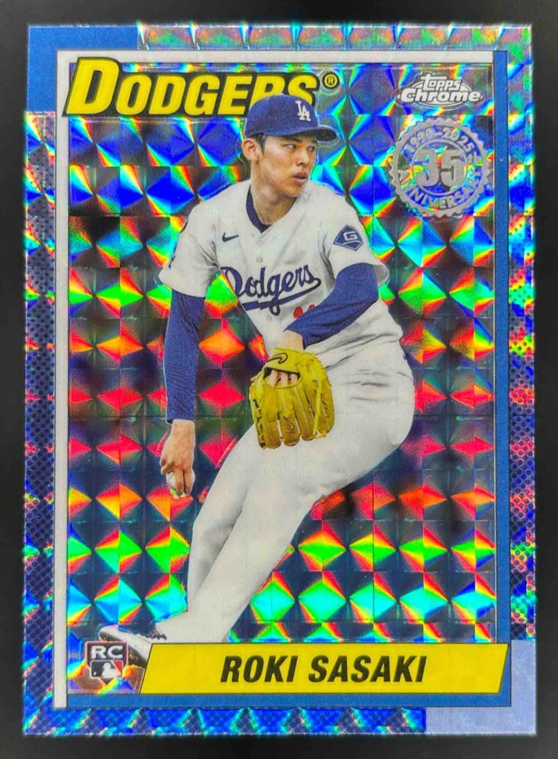 Card image for 2025 Topps Chrome Update Roki Sasaki 1990 Geometric Refractor RC