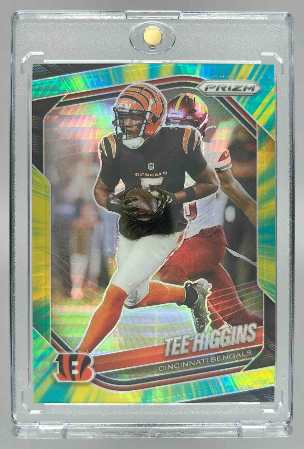 Card image for 2025 Panini Football Prizm Tee Higgins Hyper /200 #13 Cincinnati Bengals