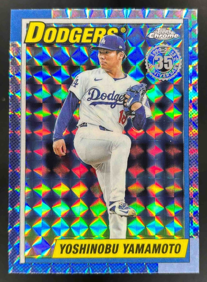 Card image for 2025 Topps Chrome Update Yoshinobu Yamamoto 1990 Geometric Refractor