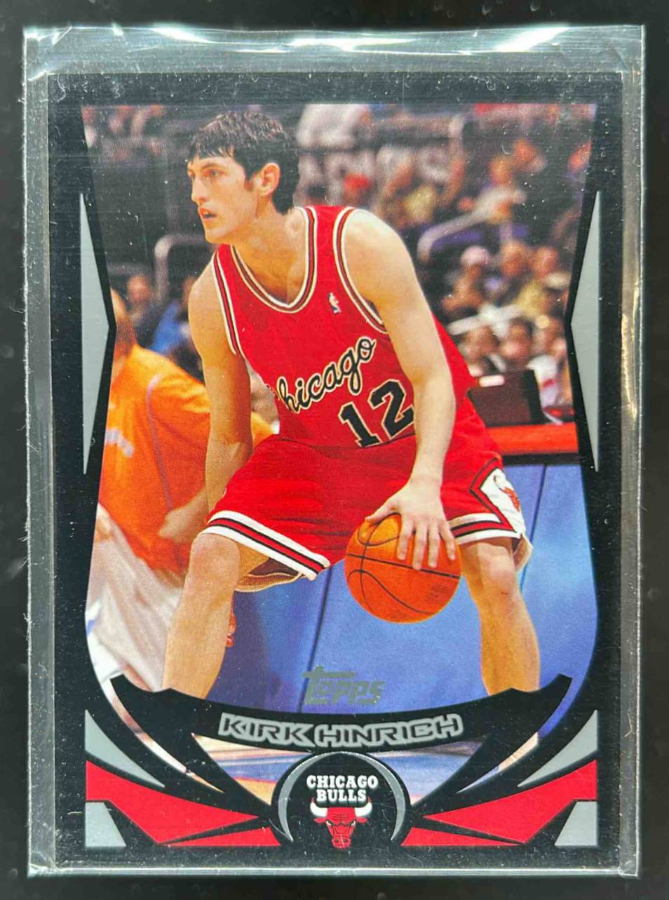 Card image for 2004-05 TOPPS KIRK HINRICH #56 BLACK 118/500 CHICAGO BULLS