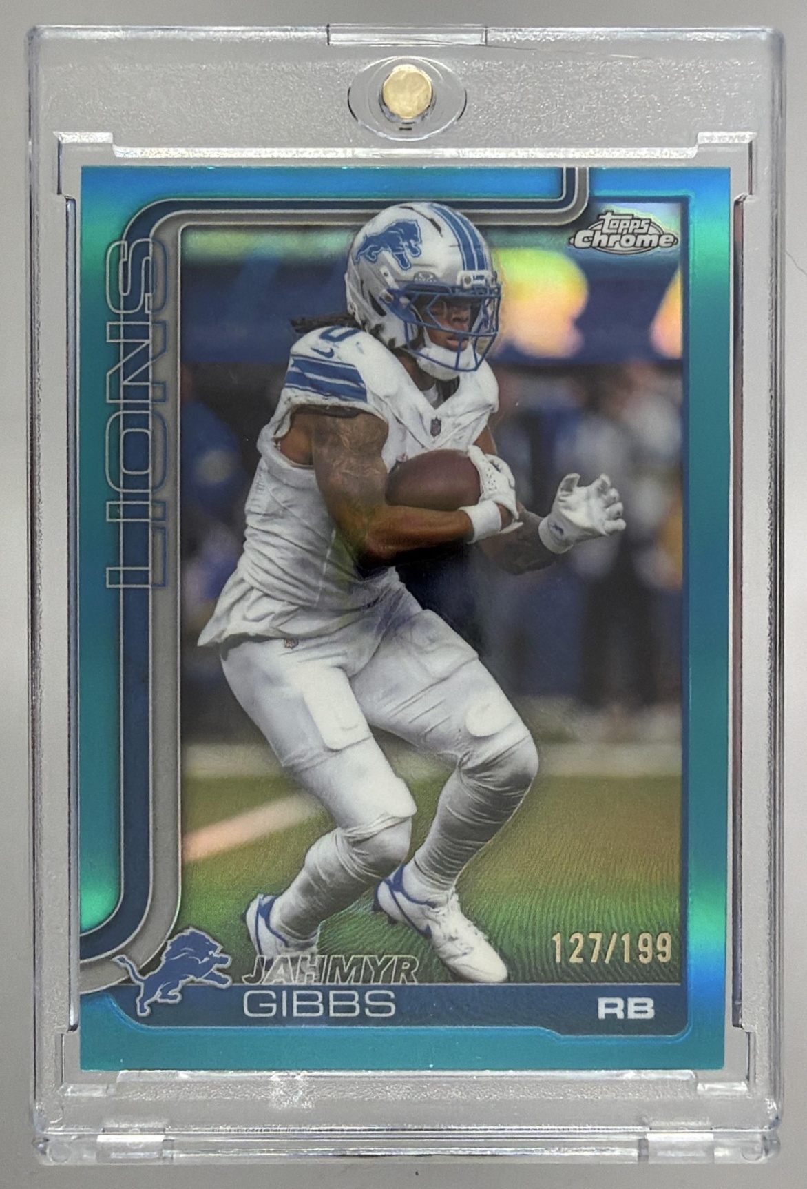 Card image for 2025 Topps Football Chrome Jahmyr Gibbs Aqua Refractor /199 #101 Detroit Lions