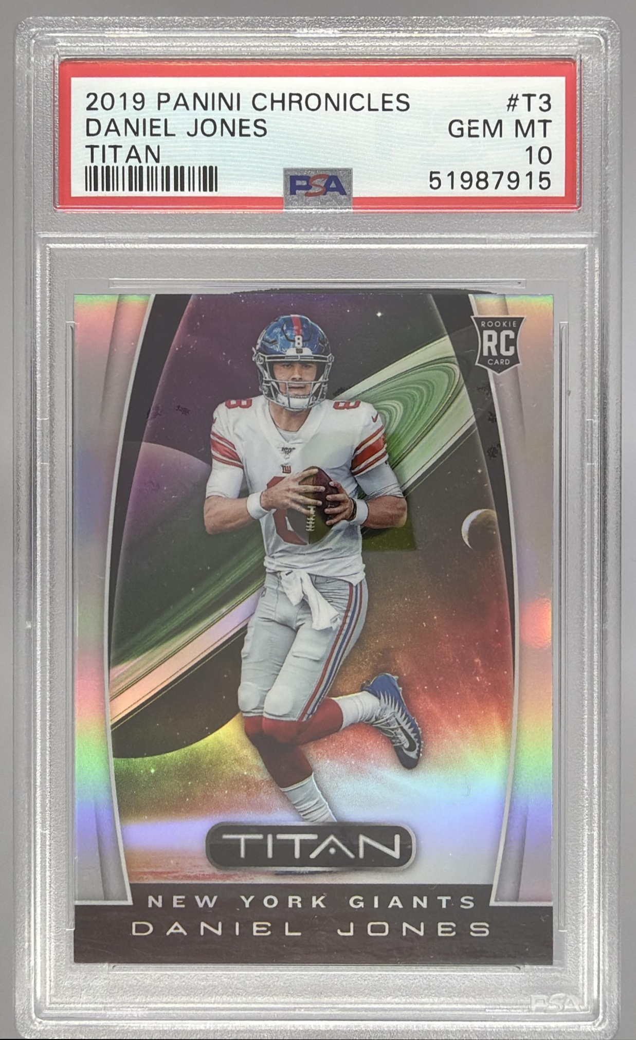Card image for 2020 Panini Football Chronicles Daniel Jones Pink #70 New York Giants