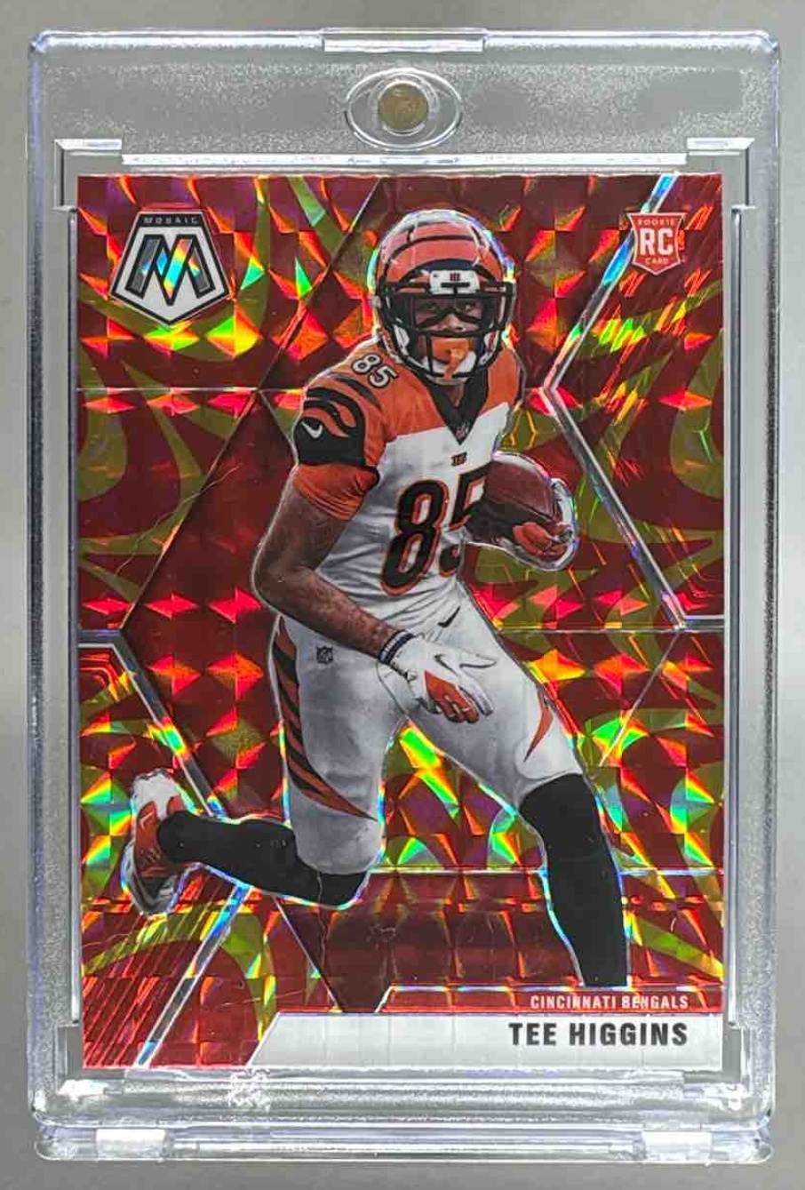 Card image for 2020 Panini Mosaic Tee Higgins Prizm Reactive Orange #213 RC Bengals