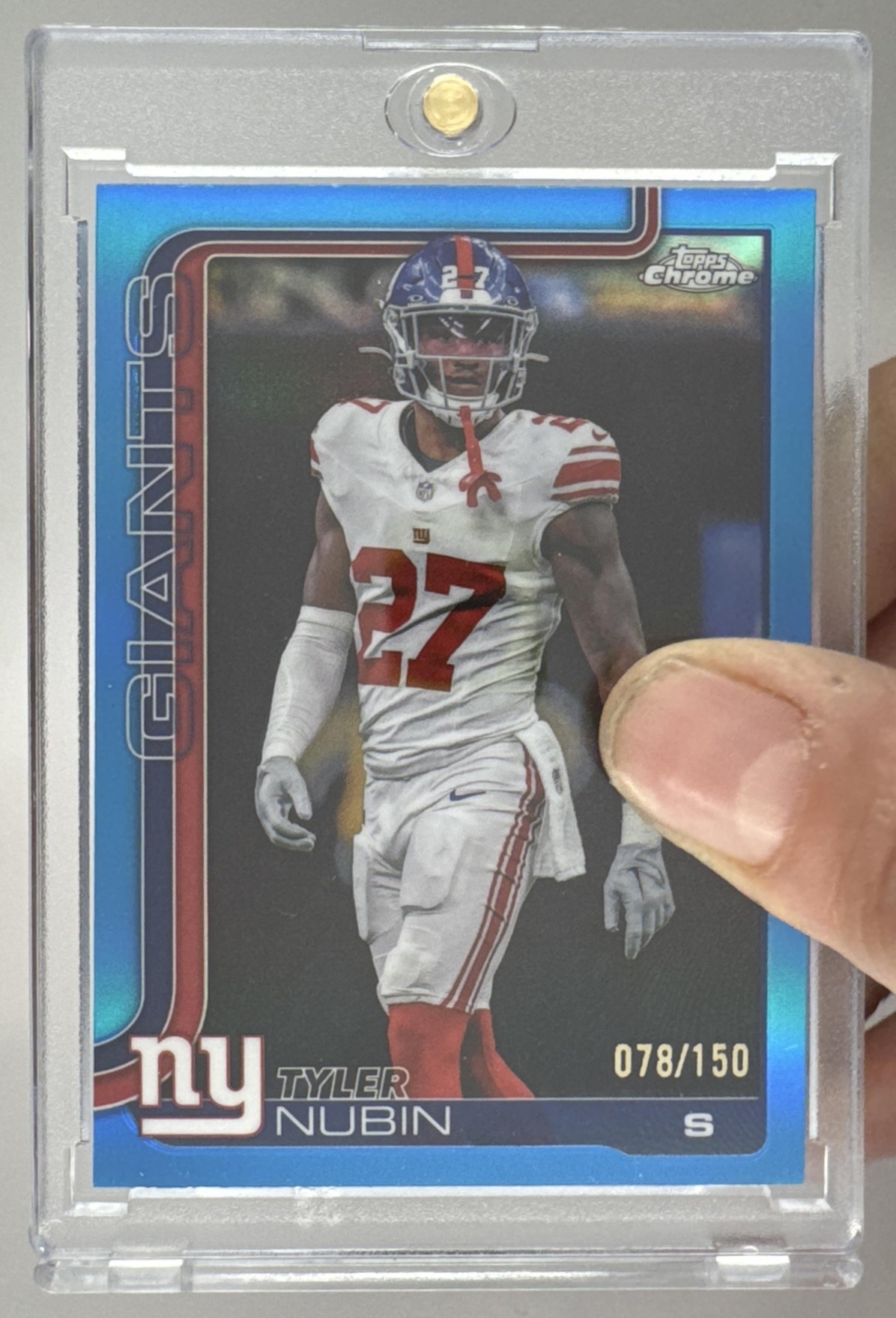 Card image for 2025 Topps Chrome Tyler Nubin Blue Wave Refractor /150 #231 Giants