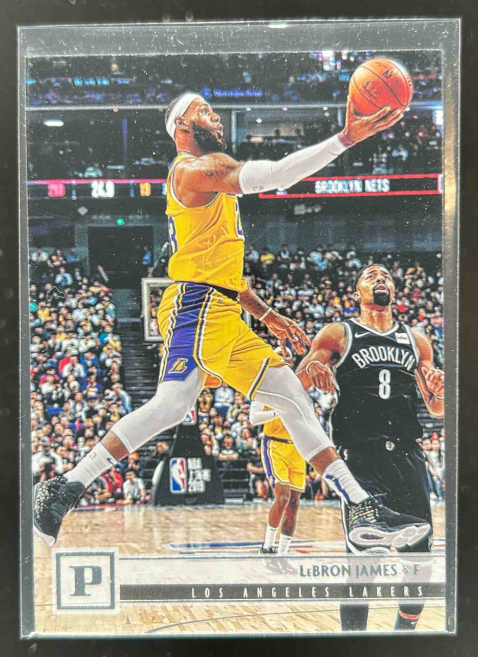Card image for 2019-20 PANINI CHRONICLES LEBRON JAMES #112 LOS ANGELES LAKERS
