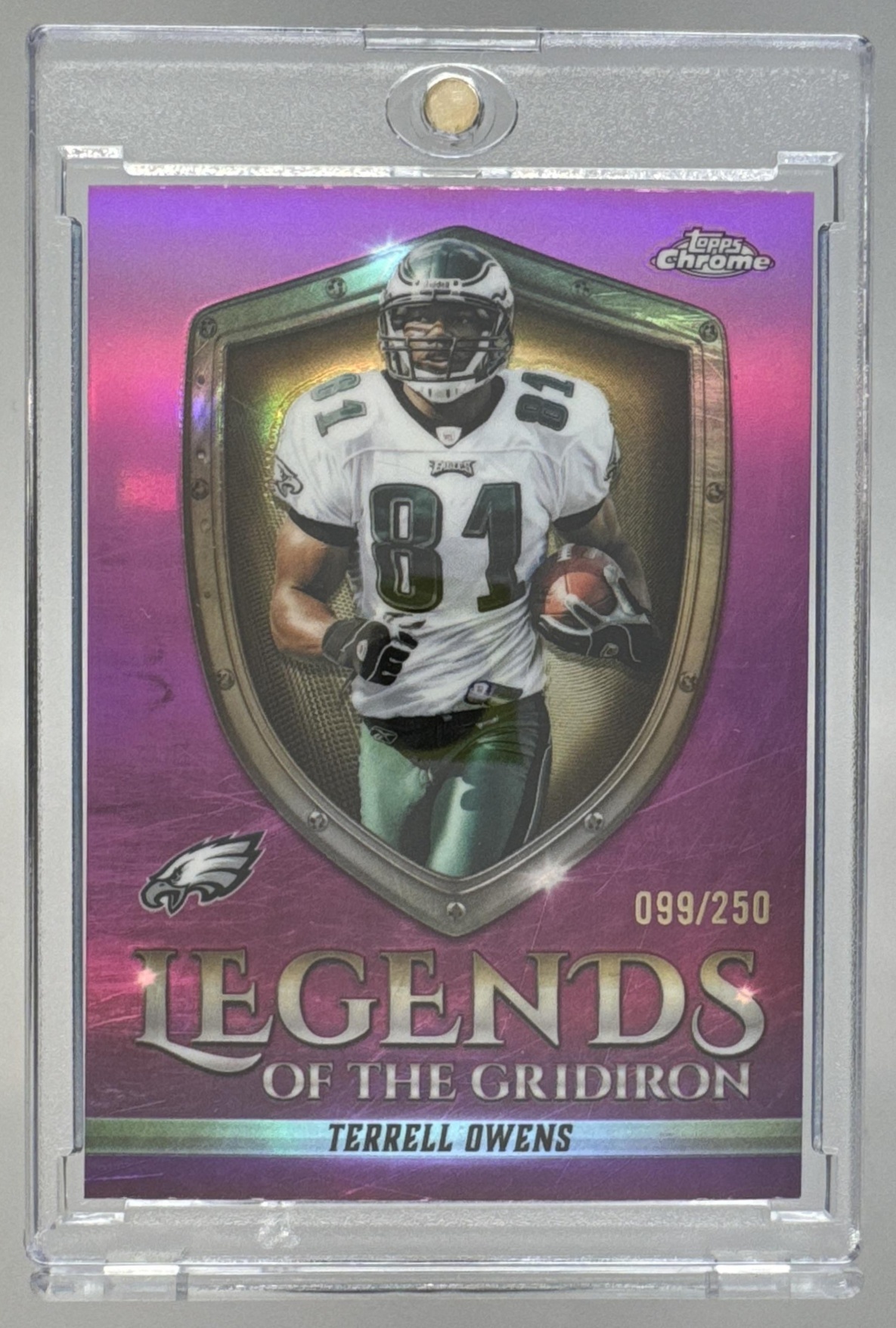 Card image for 2025 Topps Chrome Terrell Owens Legends of the Gridiron Pink Refractor /250 #LOG-20 Eagles
