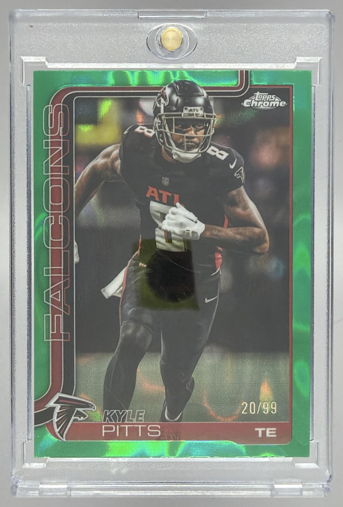 Card image for 2025 Topps Chrome Kyle Pitts Green Wave Refractor /99 #14 Falcons