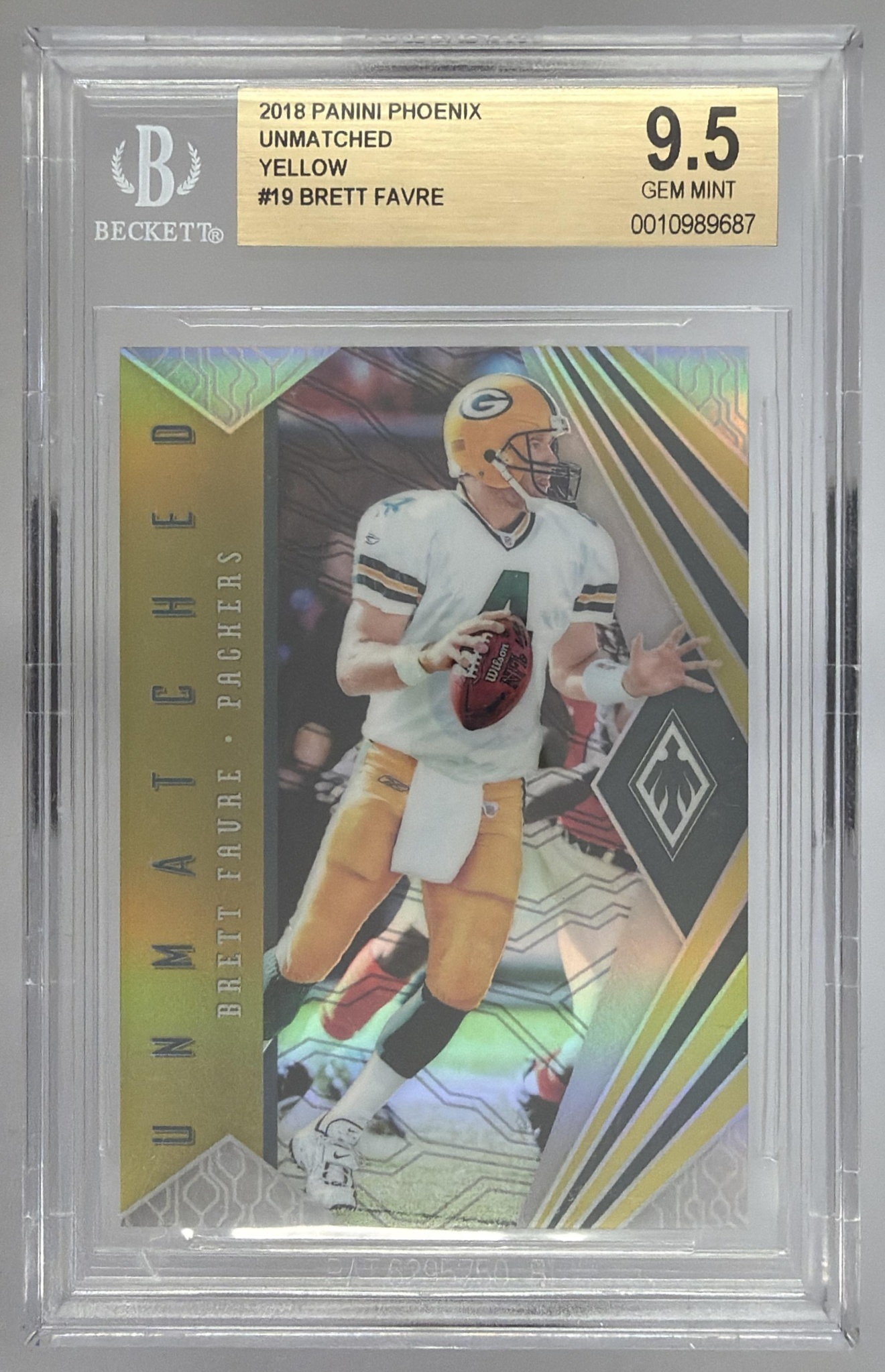 Card image for 2018 Panini Phoenix Brett Favre Unmatched Yellow /25 #19 Packers