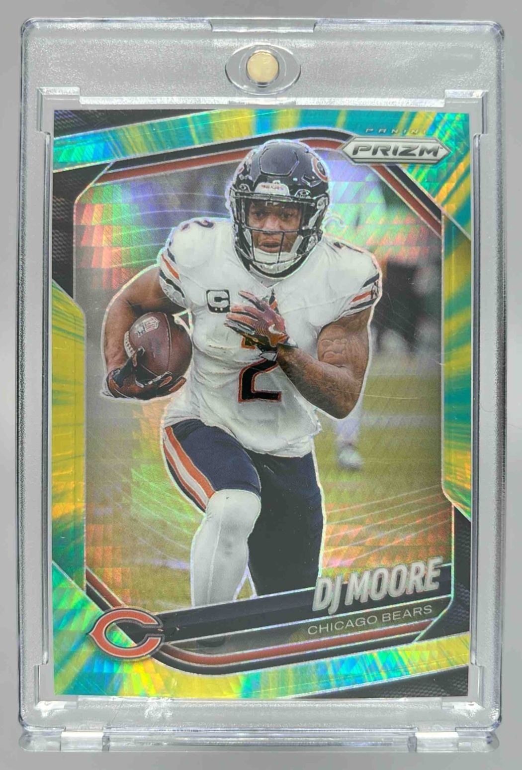 Card image for 2025 Panini Football Prizm DJ Moore Hyper /200 #92 Chicago Bears