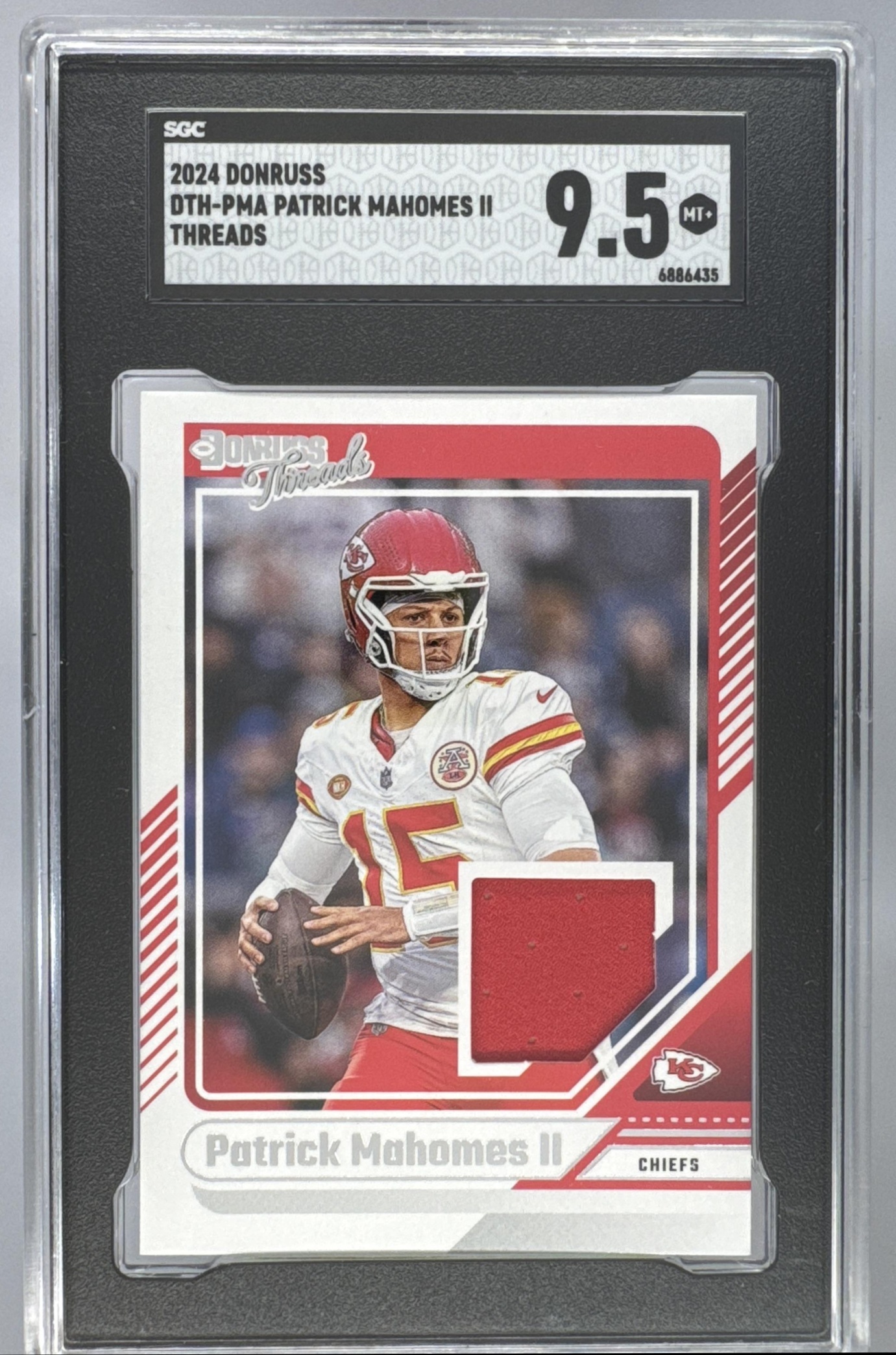 Card image for 2024 Panini Donruss Patrick Mahomes II Threads #DTH-PMA MEM Chiefs