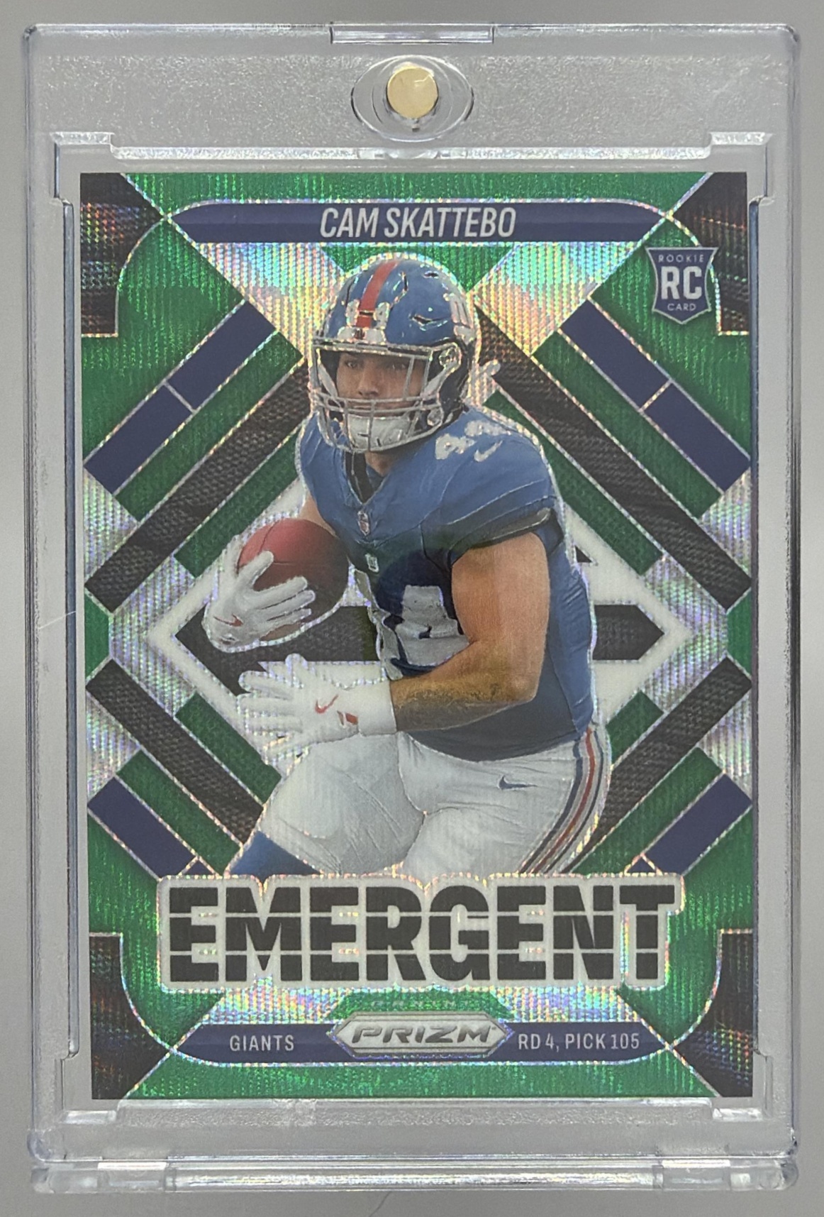 Card image for 2025 Panini Football Prizm Cam Skattebo Emergent Green Wave #1 New York Giants