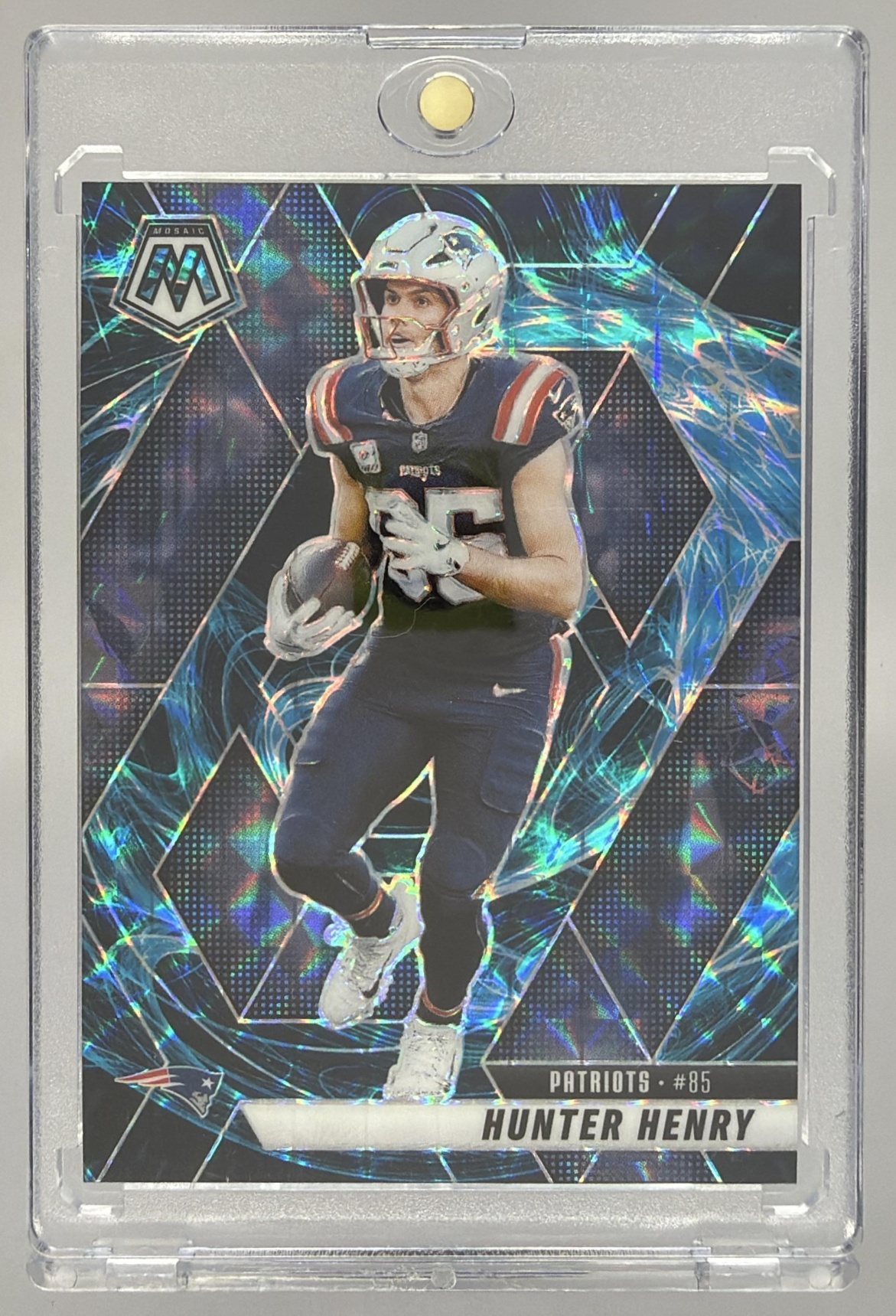Card image for 2025 Panini Football Mosaic Hunter Henry #79 New England Patriots