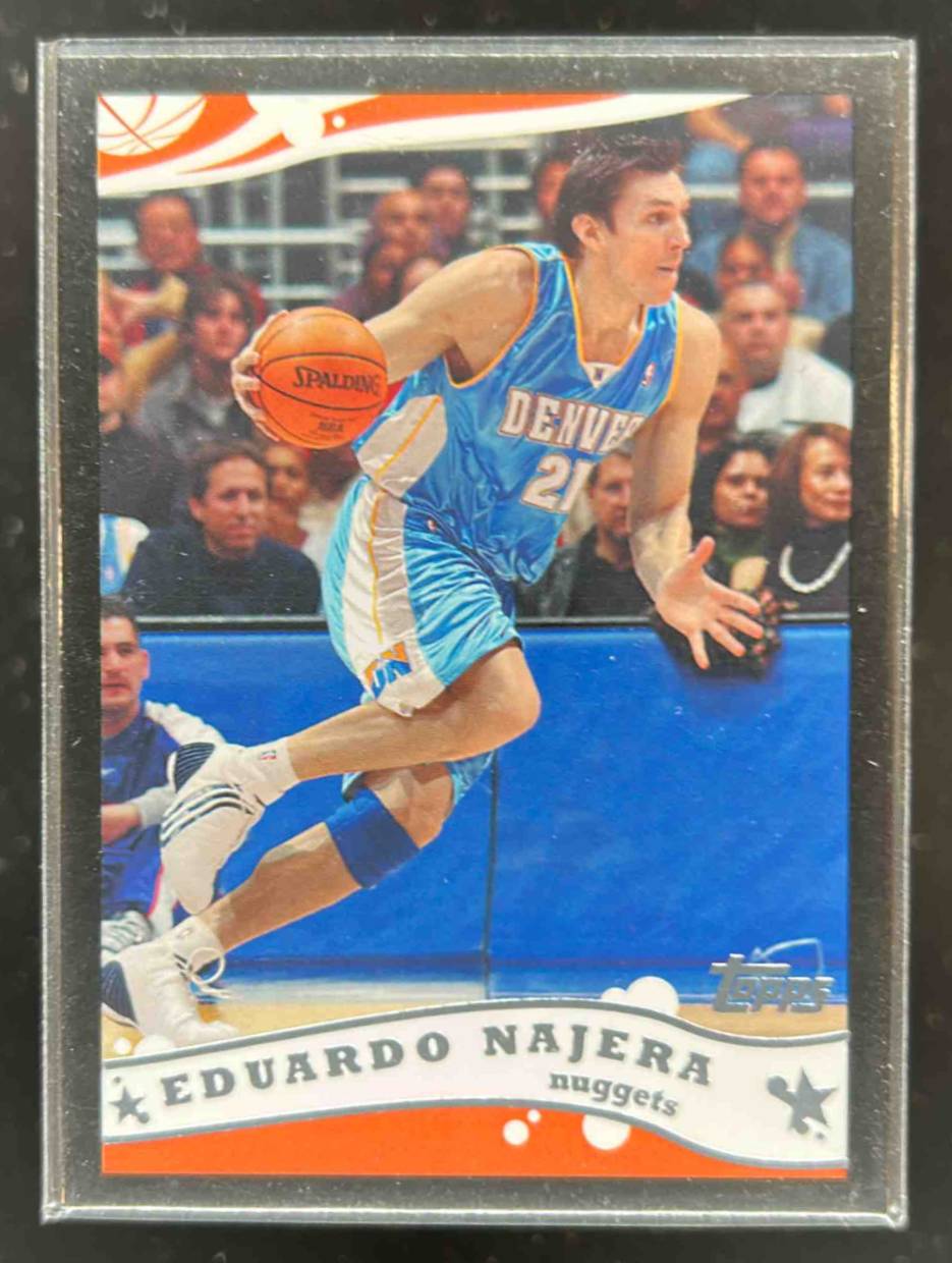 Card image for 2005-06 TOPPS EDUARDO NAJERA BLACK /500 #178 DENVER NUGGETS