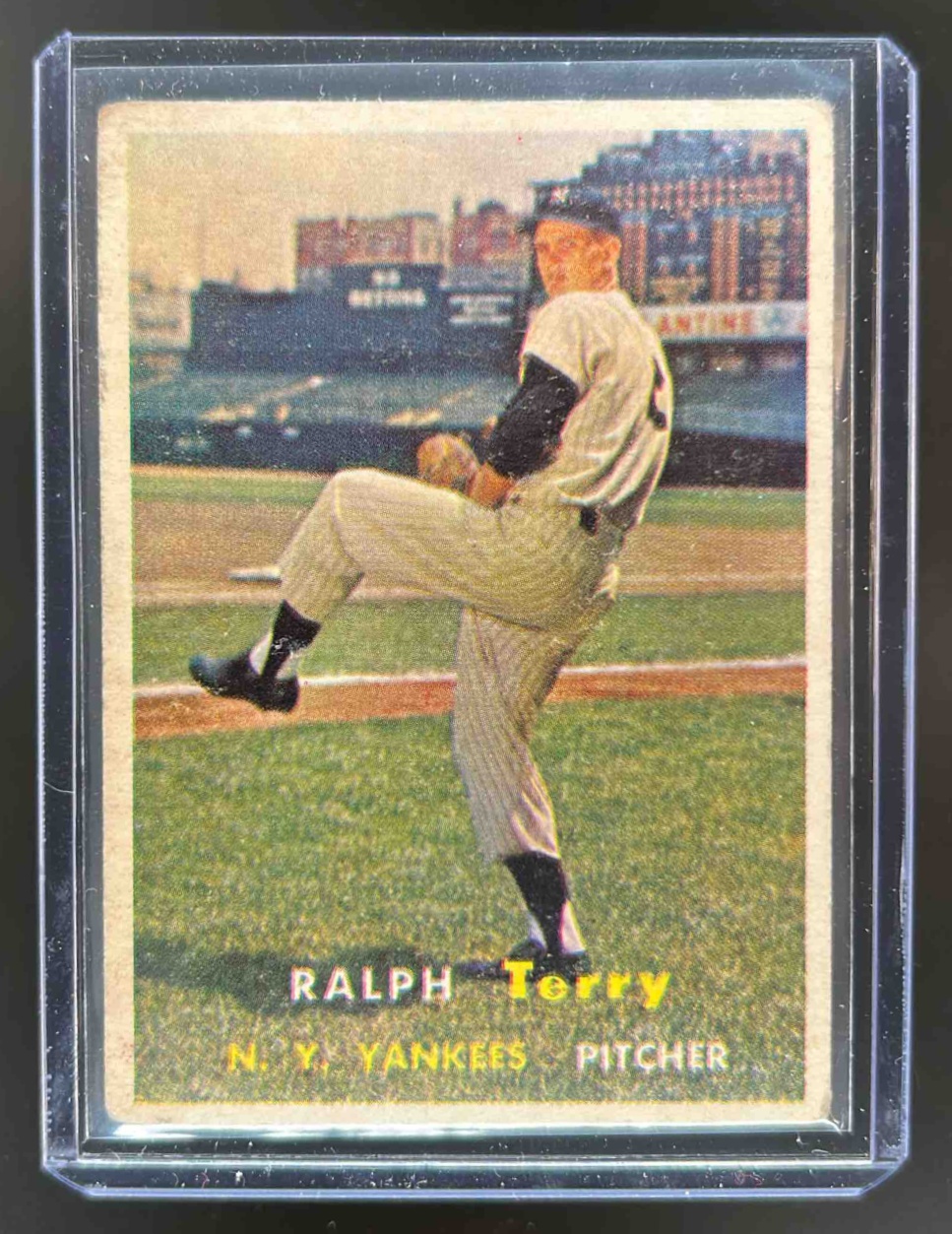 Card image for 1957 TOPPS RALPH TERRY #391 RC ROOKIE NEW YORK YANKEES