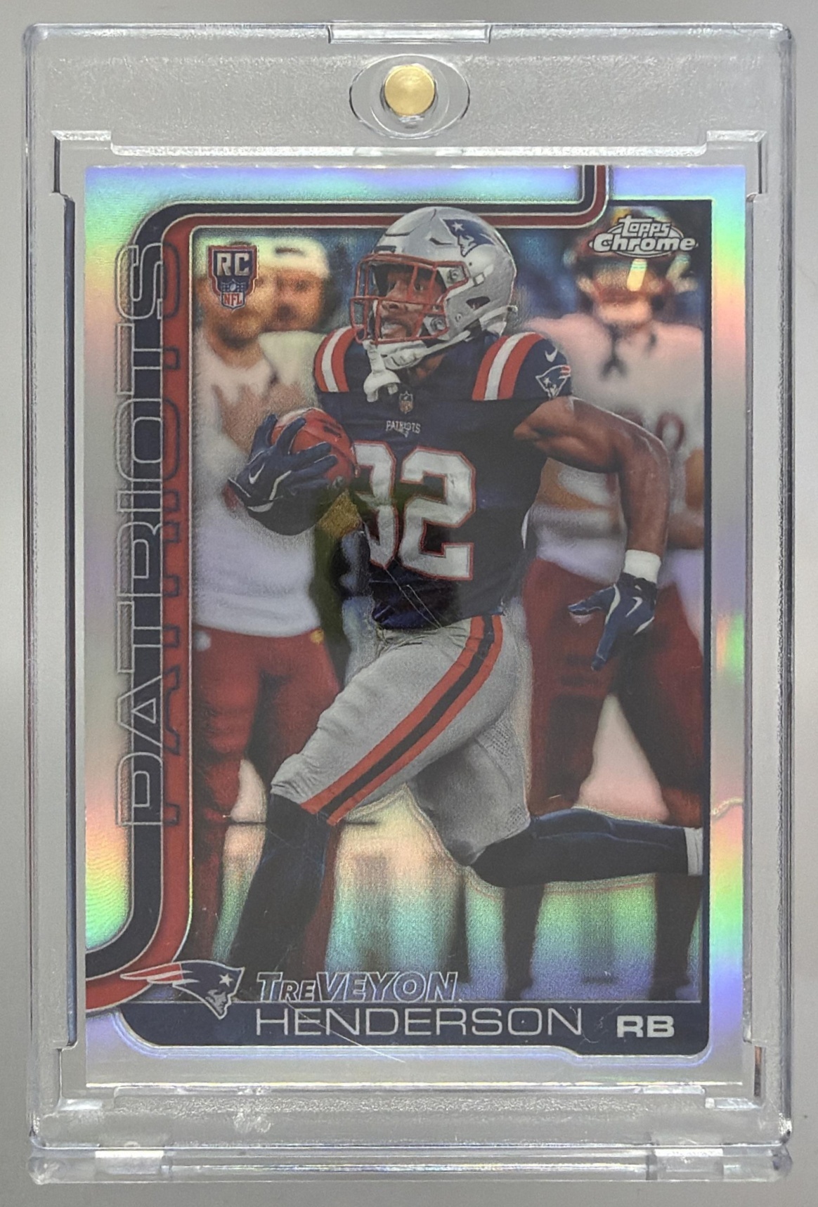 Card image for 2025 Topps Chrome TreVeyon Henderson Rookie Refractor #328 RC Patriots