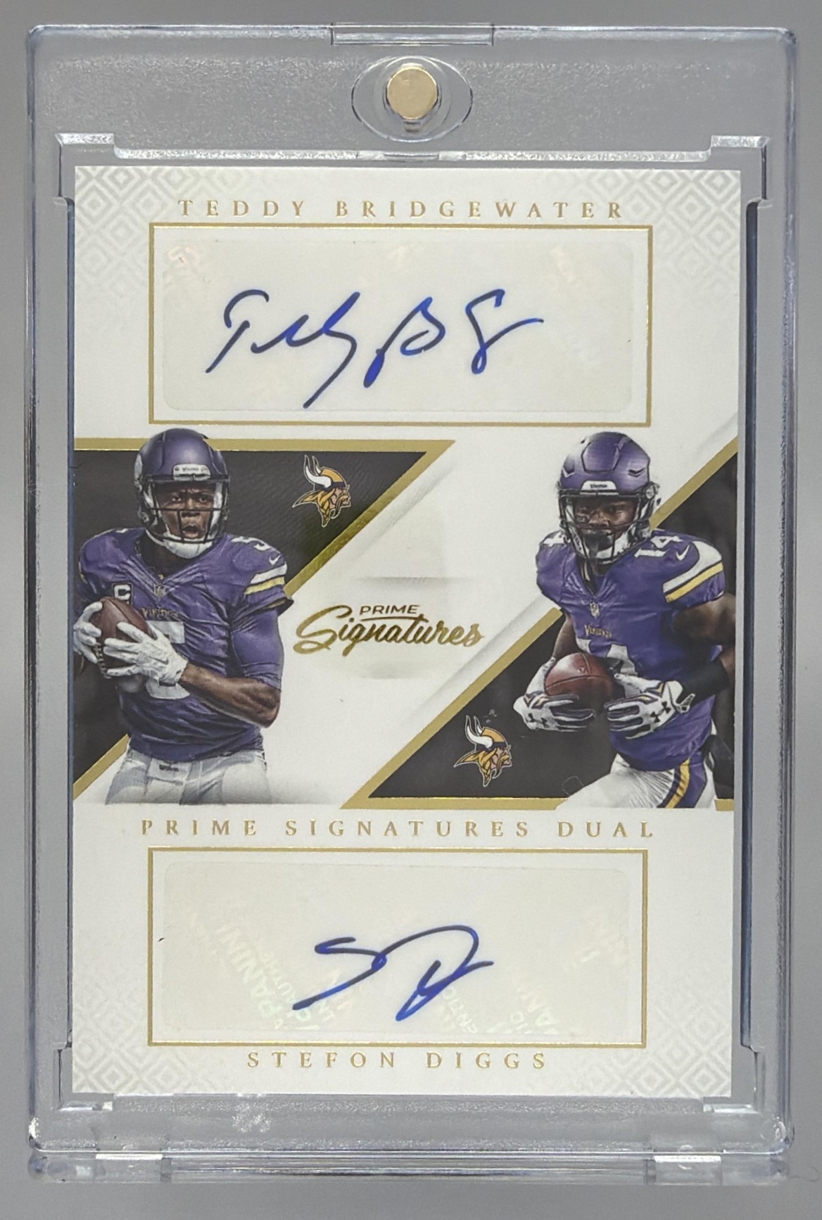 Card image for 2016 Panini Impeccable Stefon Diggs Stats Auto /40 #15 Vikings