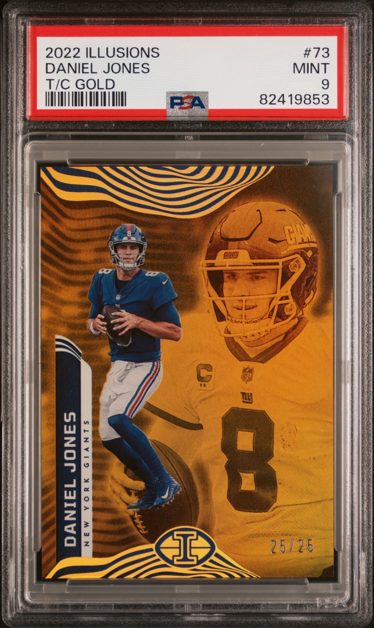 Card image for 2022 Panini Illusions Daniel Jones Trophy Collection Gold /25 #73 Giants