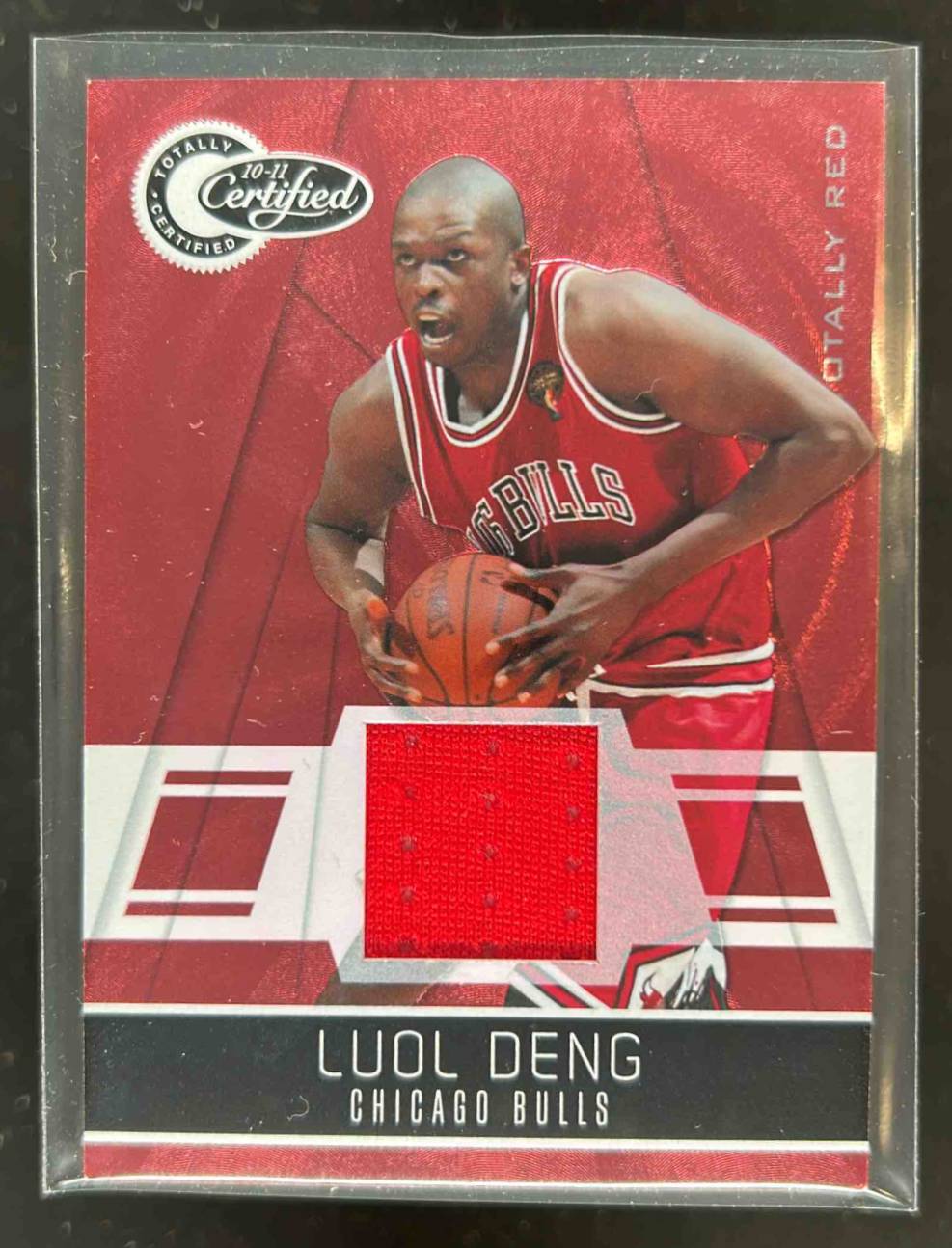 Card image for 2010-11 PANINI TOTALLY CERTIFIED LUOL DENG RED MATERIALS /249 #16 CHICAGO BULLS