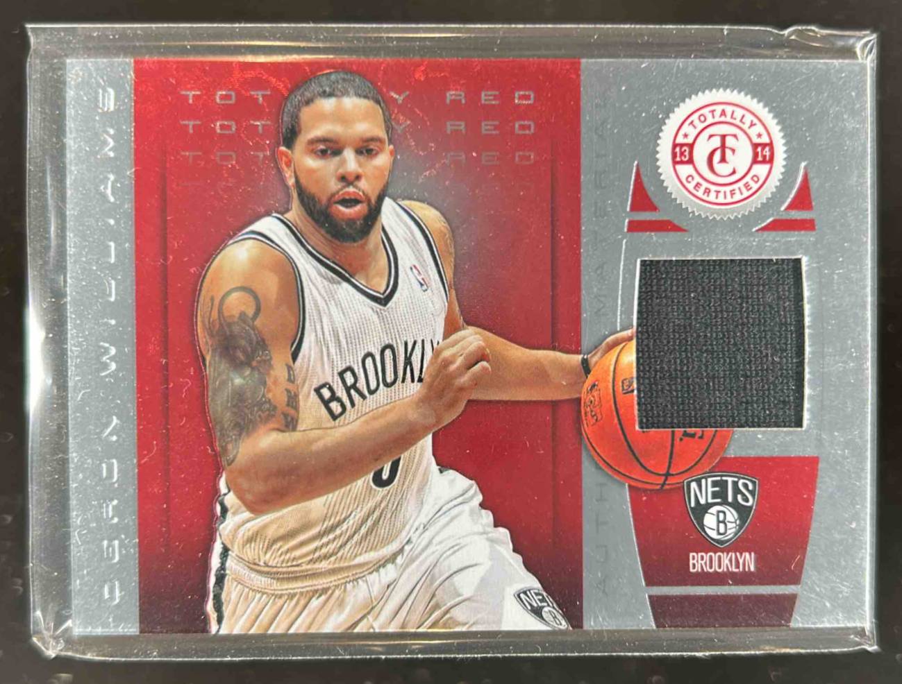 Card image for 2013-14 PANINI TOTALLY CERTIFIED DERON WILLIAMS MATERIALS RED /149 #30