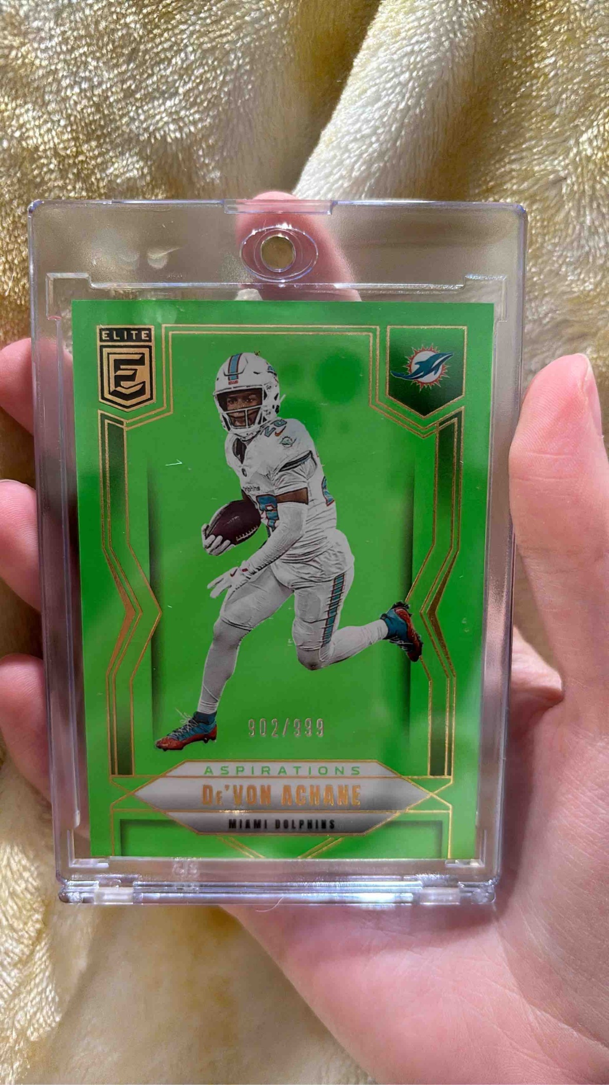 Card image for 2025 Panini Donruss Elite De'Von Achane Aspirations Lime Green /999 #44 Dolphins