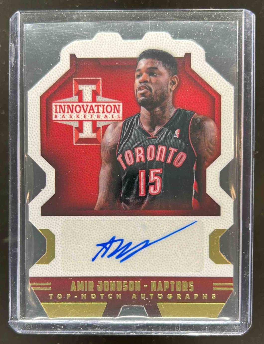 Card image for 2013-14 Panini Innovation Amir Johnson Top Notch Auto Gold 16 /25 #12
