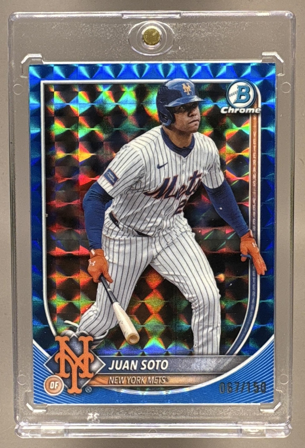 2025 BOWMAN CHROME JUAN SOTO #22 BLUE GEOMETRIC REFRACTOR 67/150 METS