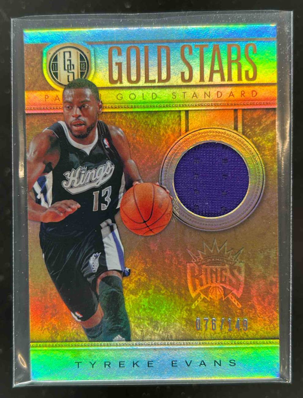 Card image for 2011-12 Panini Gold Standard Tyreke Evans Stars Materials 76 /149 #35