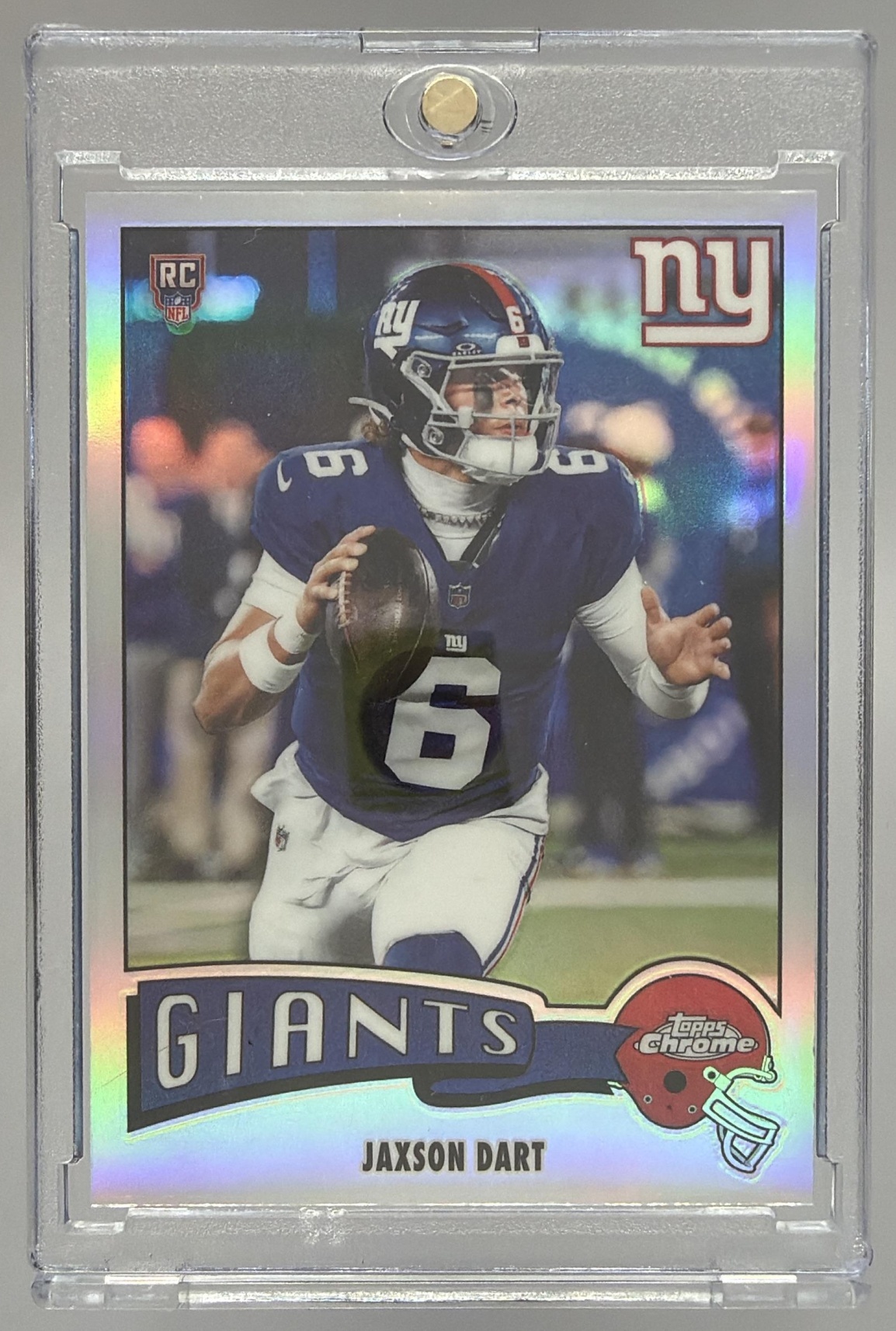 Card image for 2025 Topps Chrome Jaxson Dart 1975 Refractor #1975-25 RC Giants