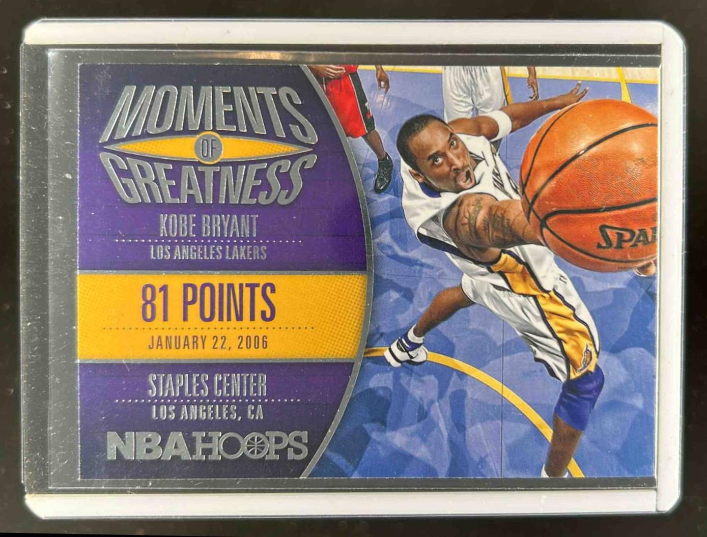Card image for 2014-15 PANINI HOOPS KOBE BRYANT MOMENTS OF GREATNESS #18 LOS ANGELES LAKERS