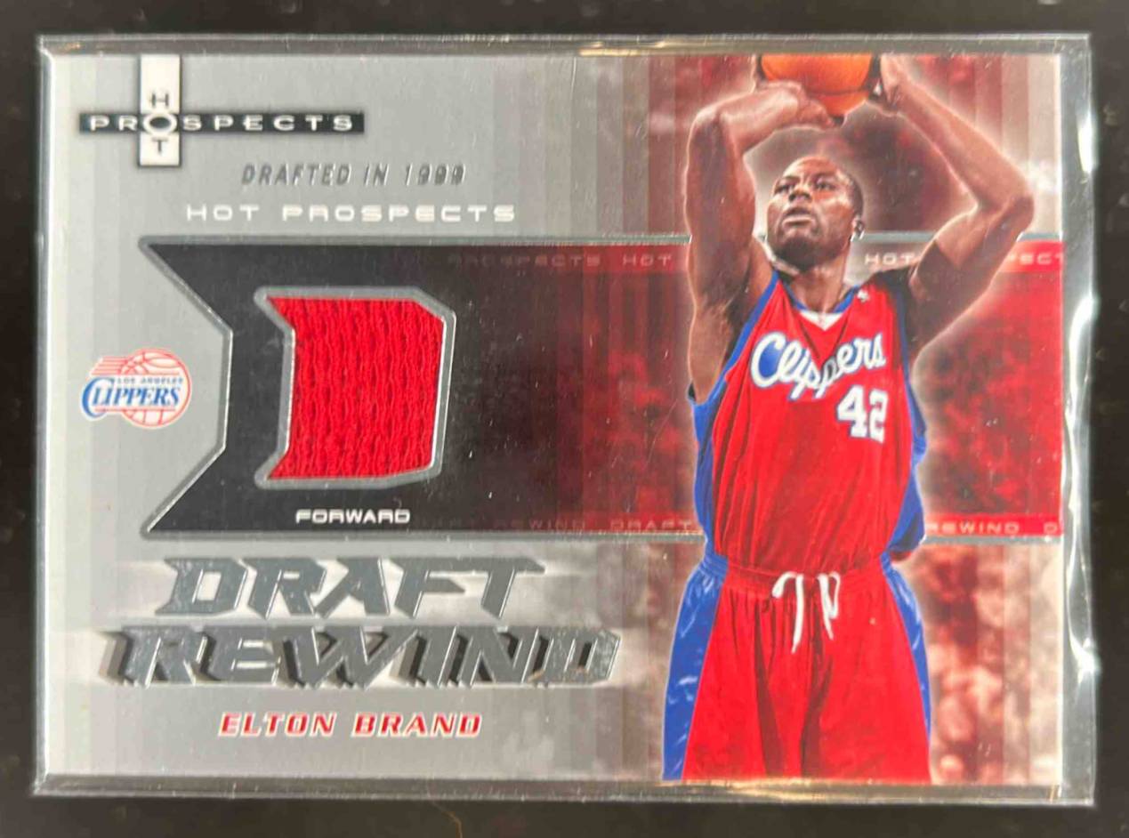 Card image for 2006-07 Fleer Hot Prospects Elton Brand Draft Rewind Memorabilia 26 /50 #DR-EB
