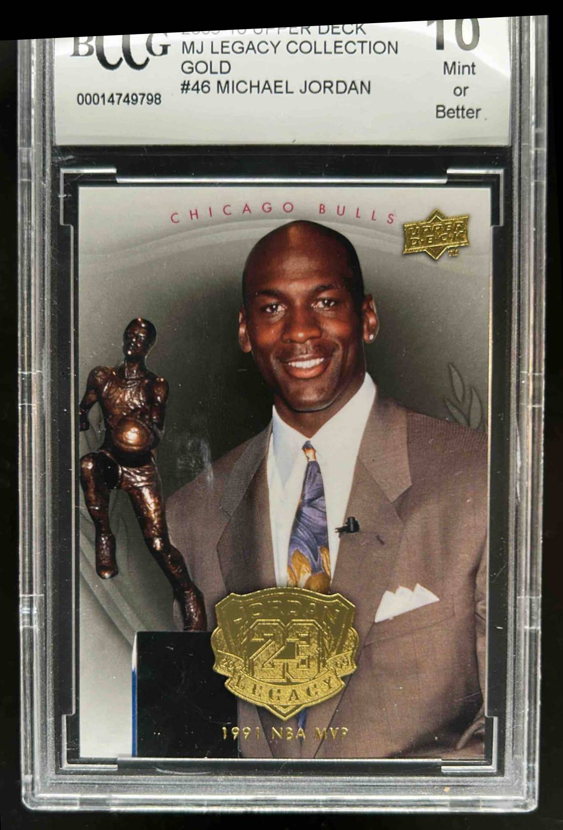 Card image for 2009-10 MICHAEL JORDAN LEGACY COLLECTION HALL OF FAME EDITION #46 BCCG 10