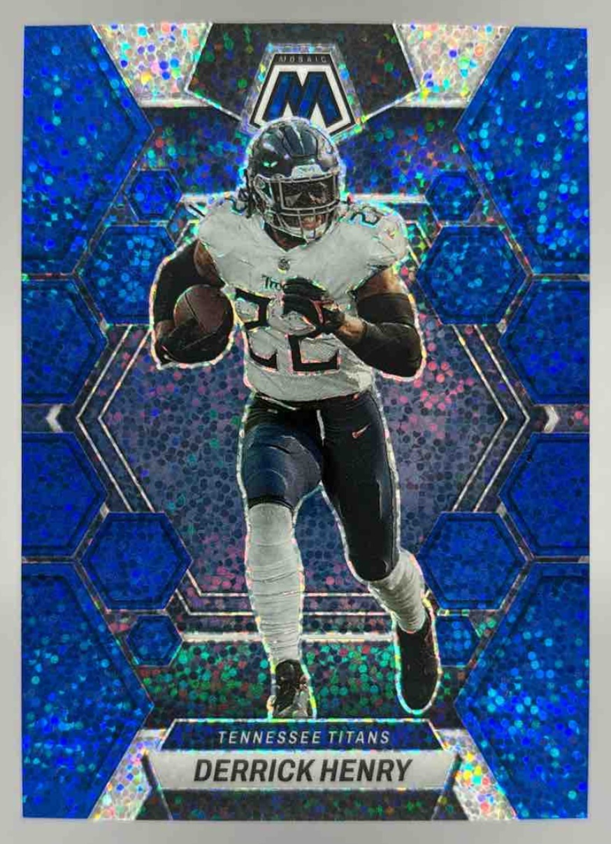 Card image for 2023 Panini Mosaic Derrick Henry Blue Sparkle Prizm /96 #238 Titans