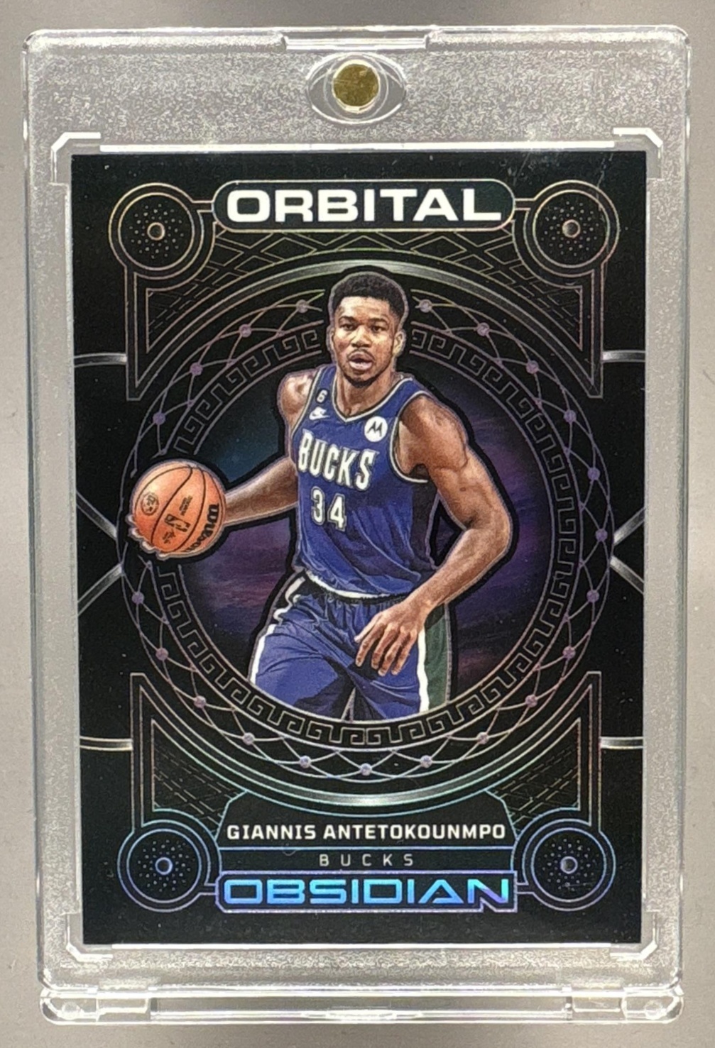 2022-23 PANINI OBSIDIAN GIANNIS ANTETOKOUNMPO #30 BUCKS