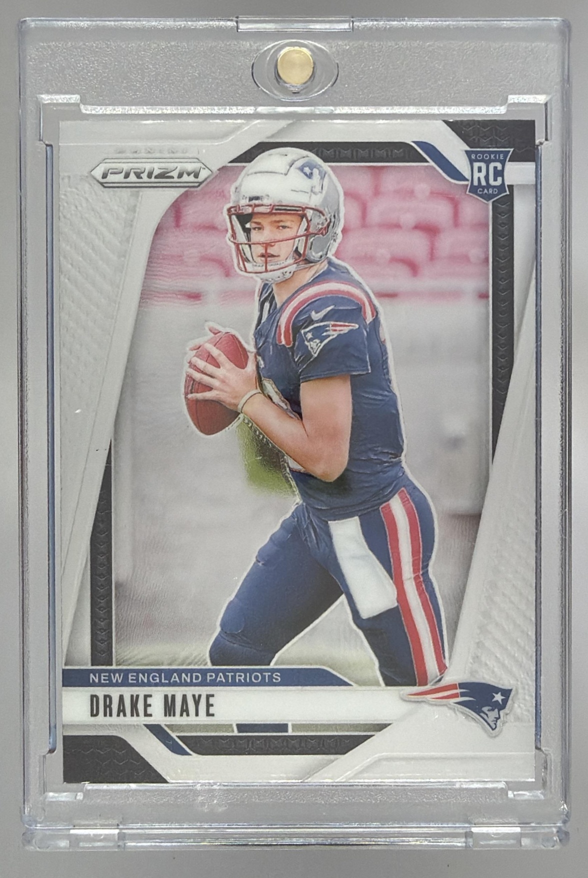 Card image for 2024 Panini Football Prizm Drake Maye #329 RC New England Patriots