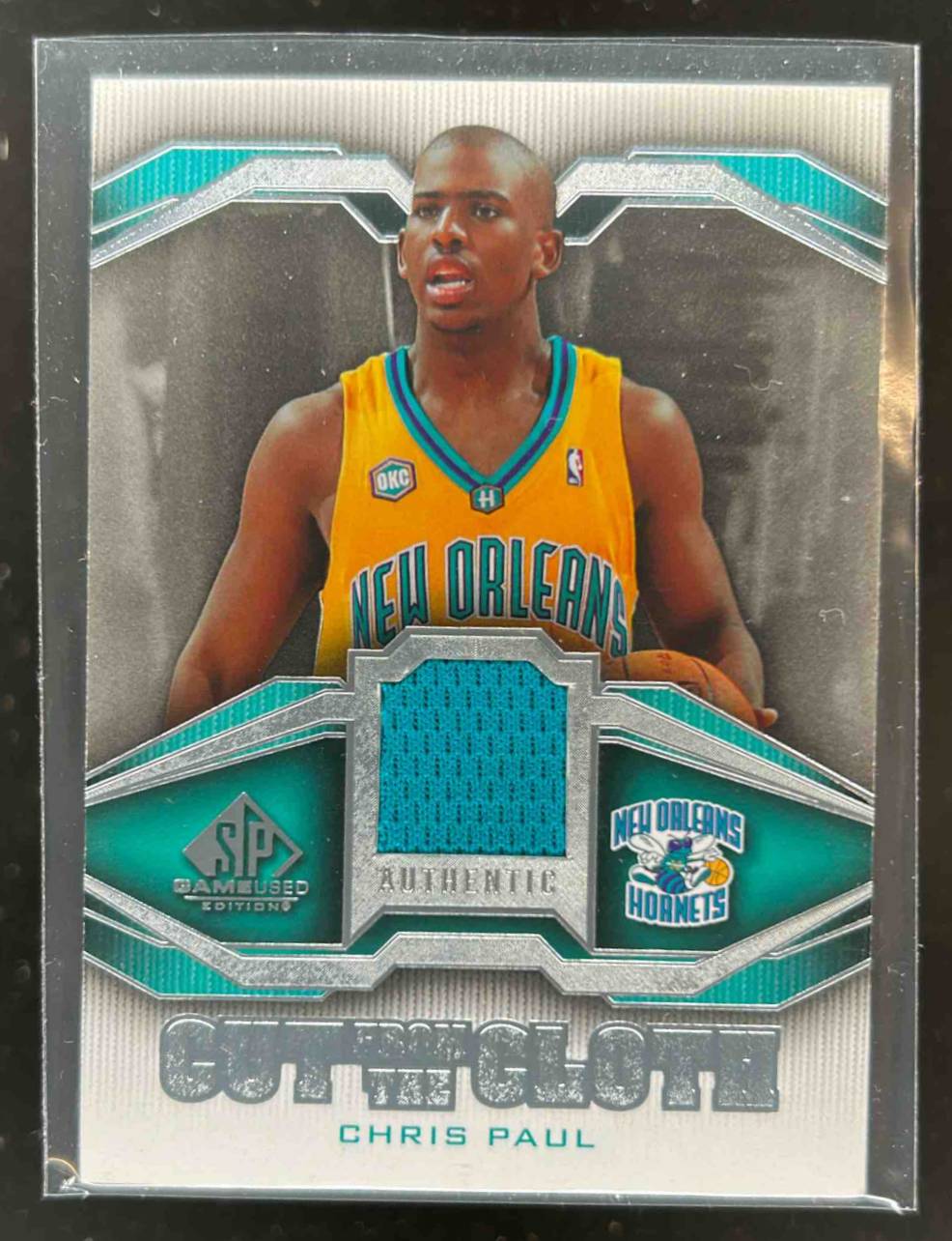 Card image for 2007-08 SP GAME USED CHRIS PAUL CUT FROM THE CLOTH #CC-CP