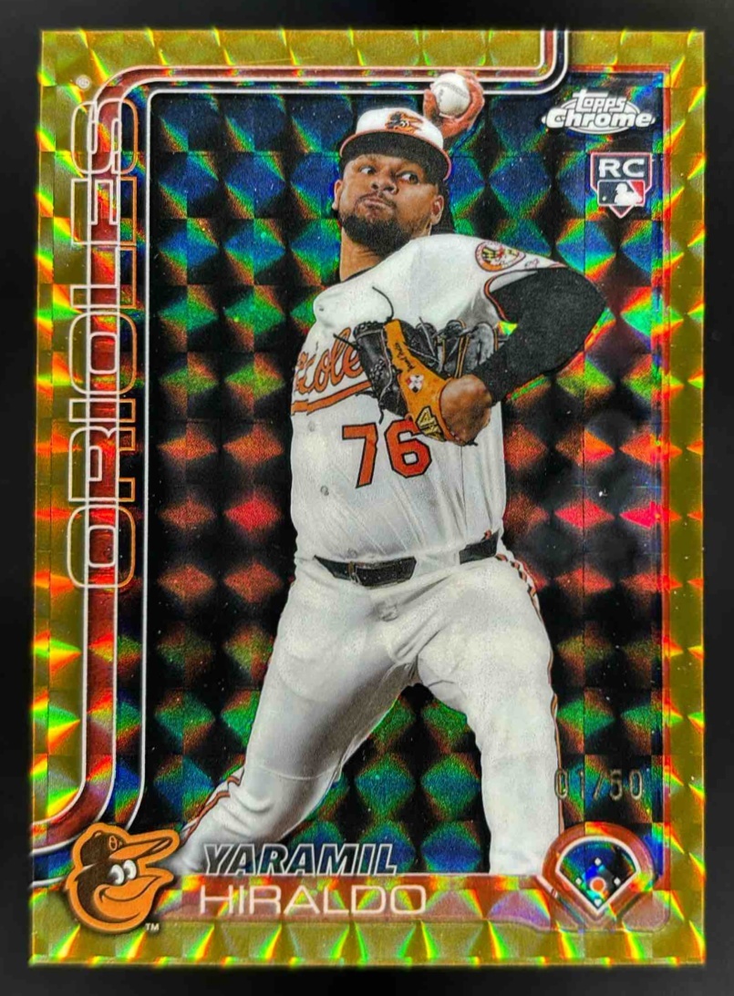 Card image for 2025 Topps Chrome Update Yaramil Hiraldo Gold Geometric Refractor /50 RC