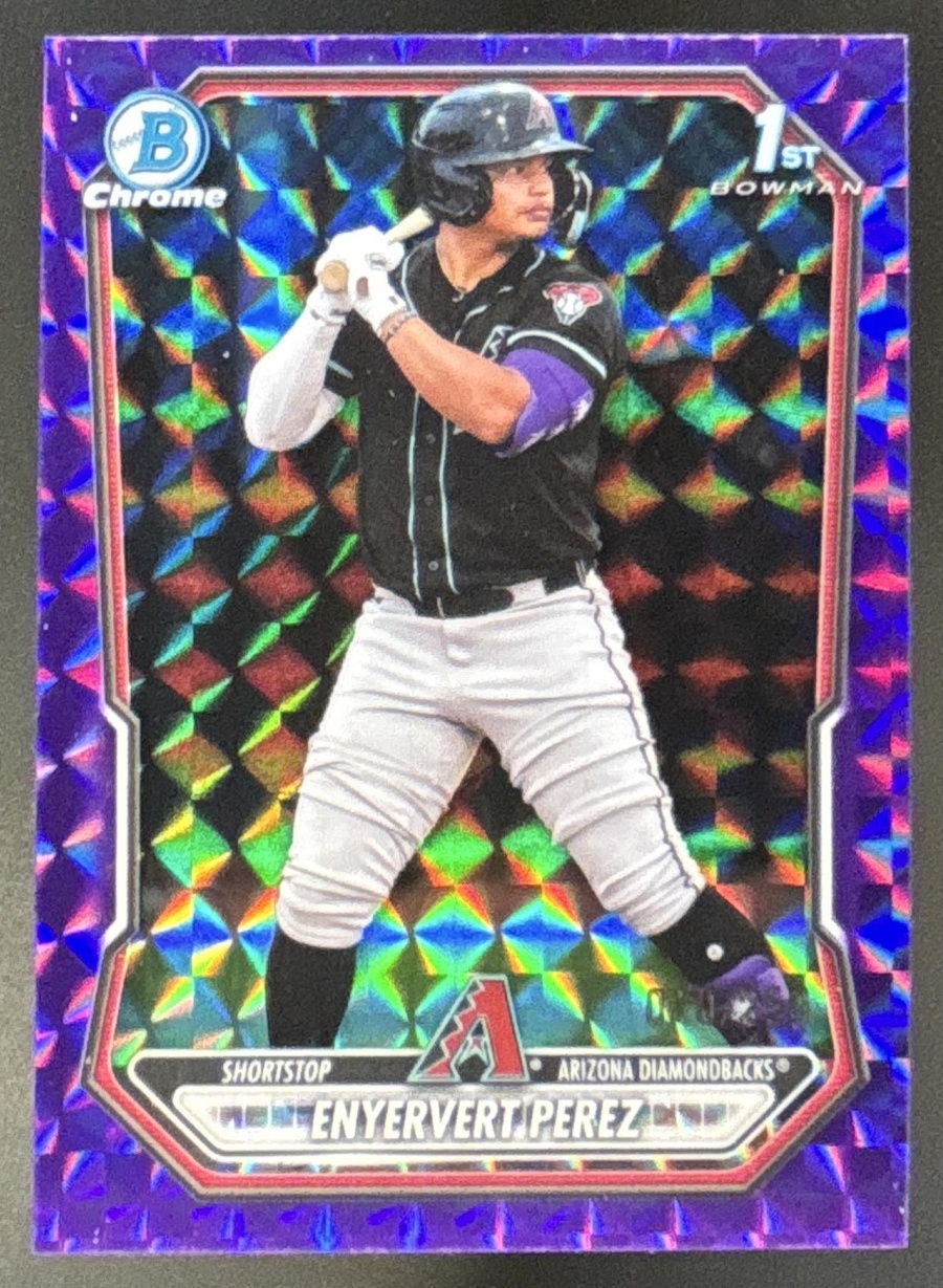 Card image for 2026 Bowman Enyervert Perez Chrome Purple Geometric Refractor /250 1st Prospect