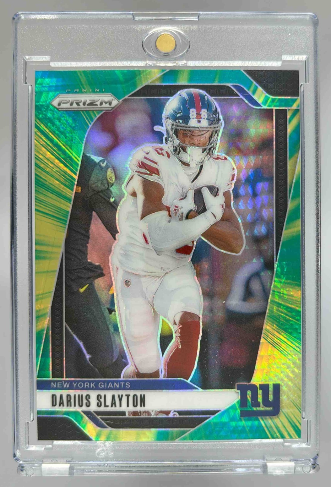 Card image for 2024 Panini Football Prizm Darius Slayton Hyper /180 #214 New York Giants