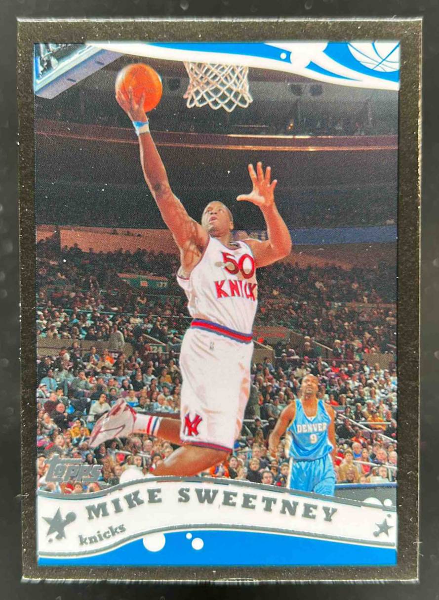 Card image for 2005-06 TOPPS MIKE SWEETNEY #123 BLACK 236/500 NEW YORK KNICKS