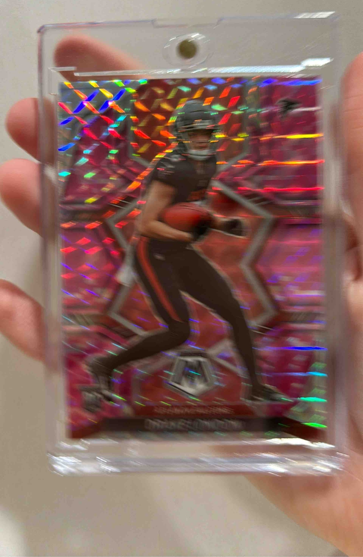 Card image for 2022 Panini Football Mosaic Drake London Camo Pink #312 RC Atlanta Falcons