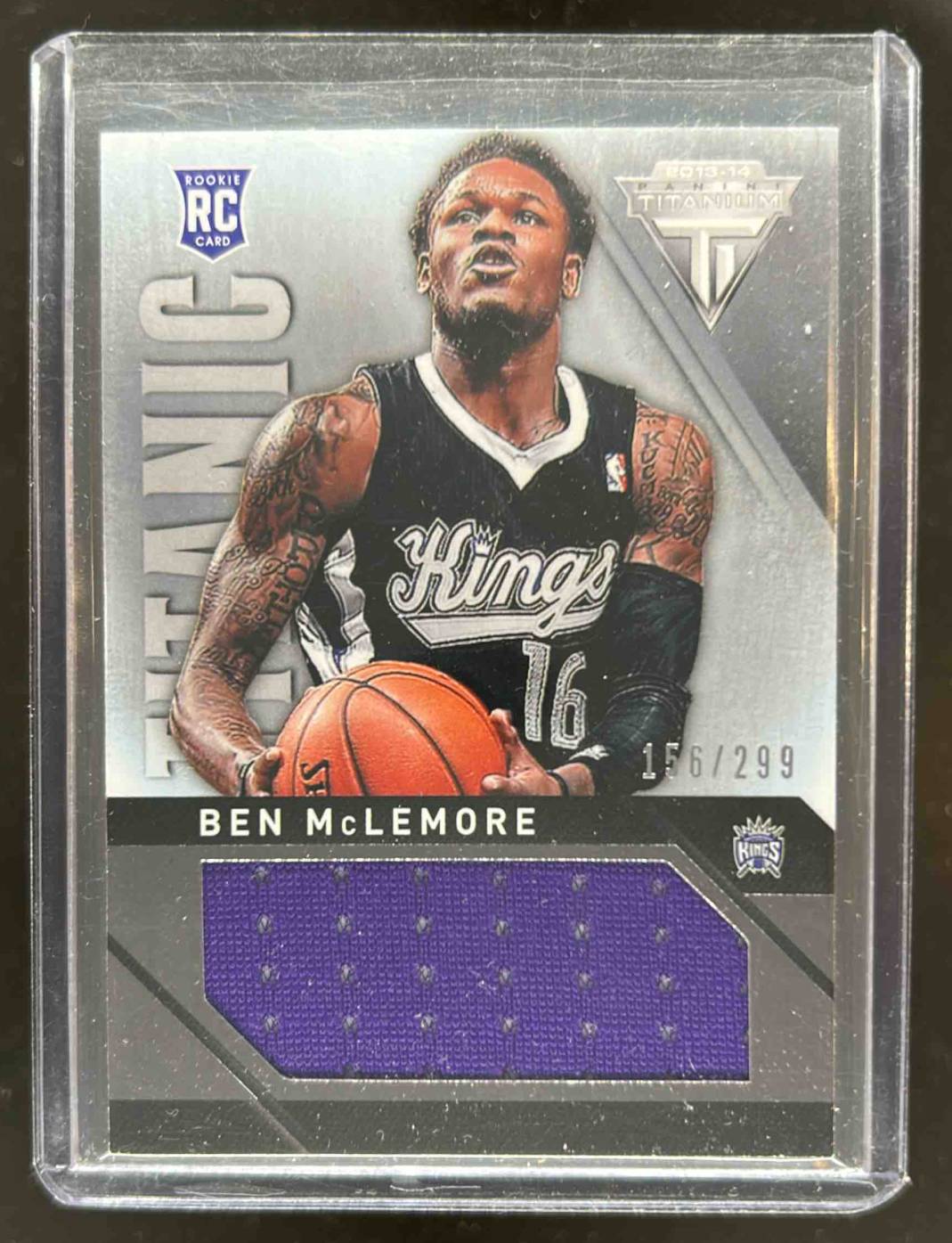 Card image for 2013-14 Panini Titanium Ben McLemore Titanic Threads Jumbo 156 /299 #91 MEM RC