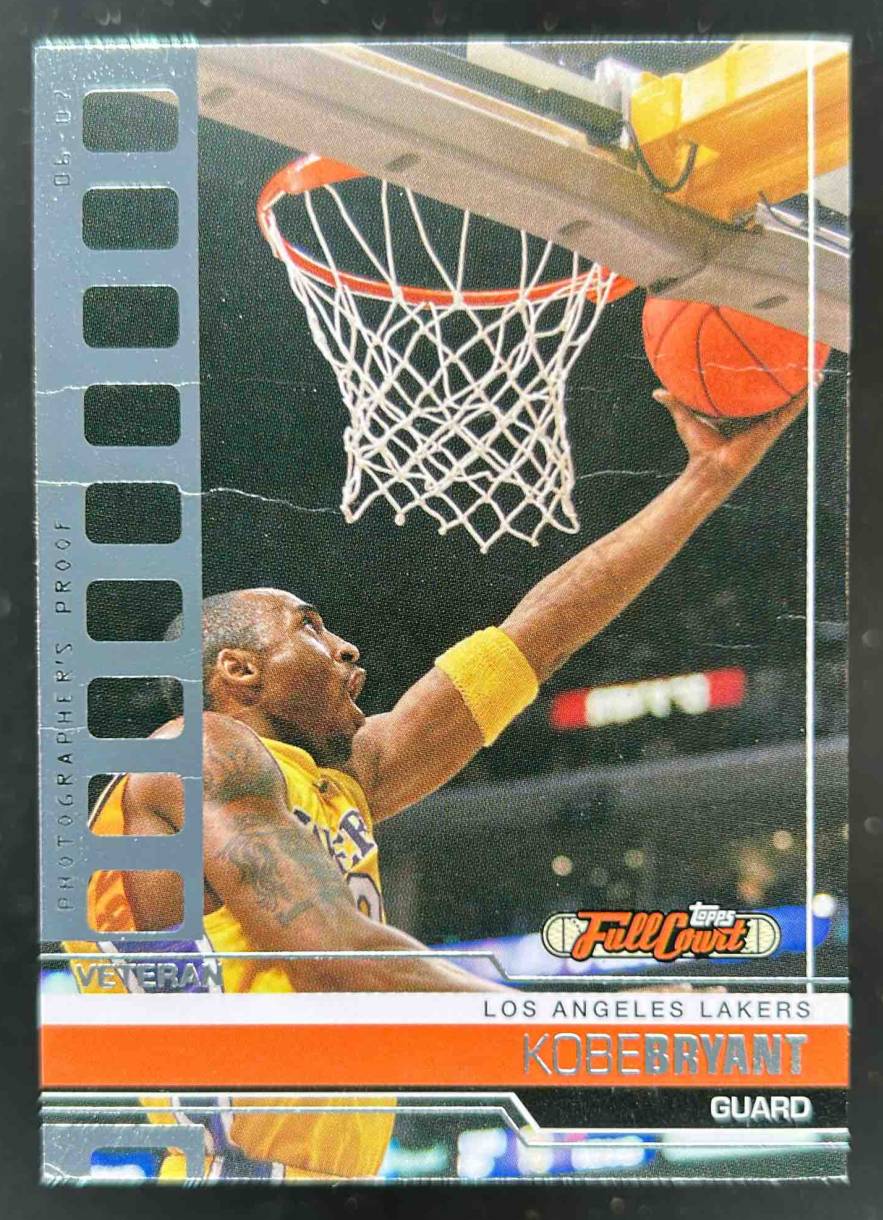 Card image for 2006-07 Topps Full Court Kobe Bryant Photographer's Proof /1999 #20