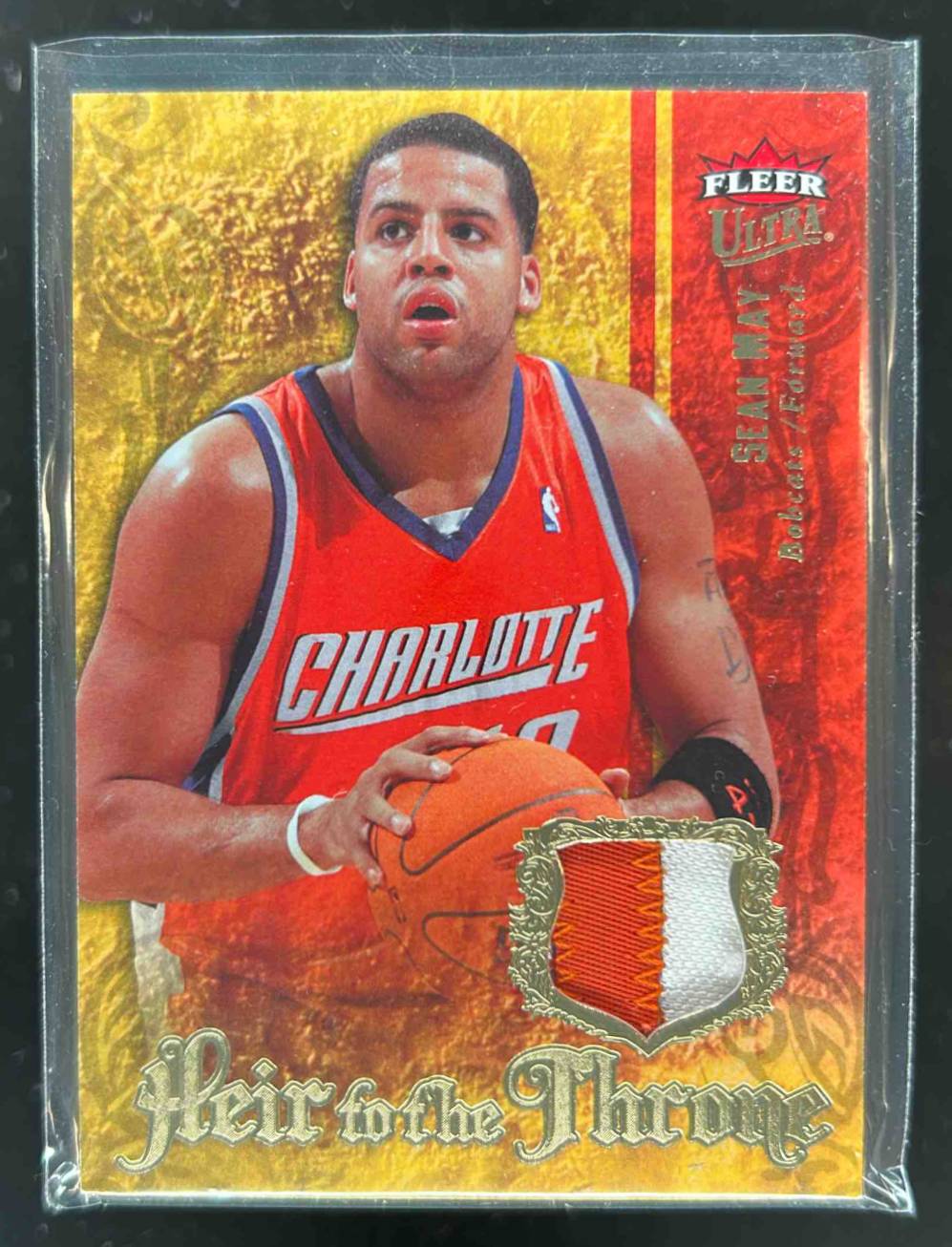 Card image for 2007-08 FLEER ULTRA SEAN MAY HEIR TO THE THRONE PATCH /25 #HT-SM MEM