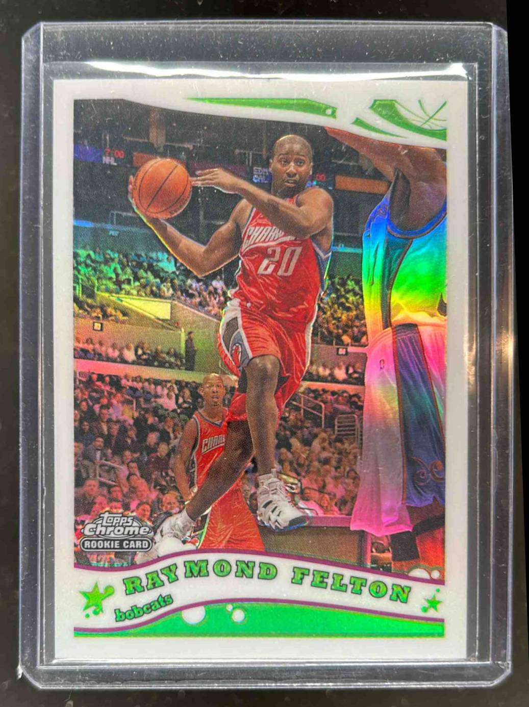 Card image for 2005-06 TOPPS CHROME RAYMOND FELTON #176 REFRACTOR 711/999 RC ROOKIE