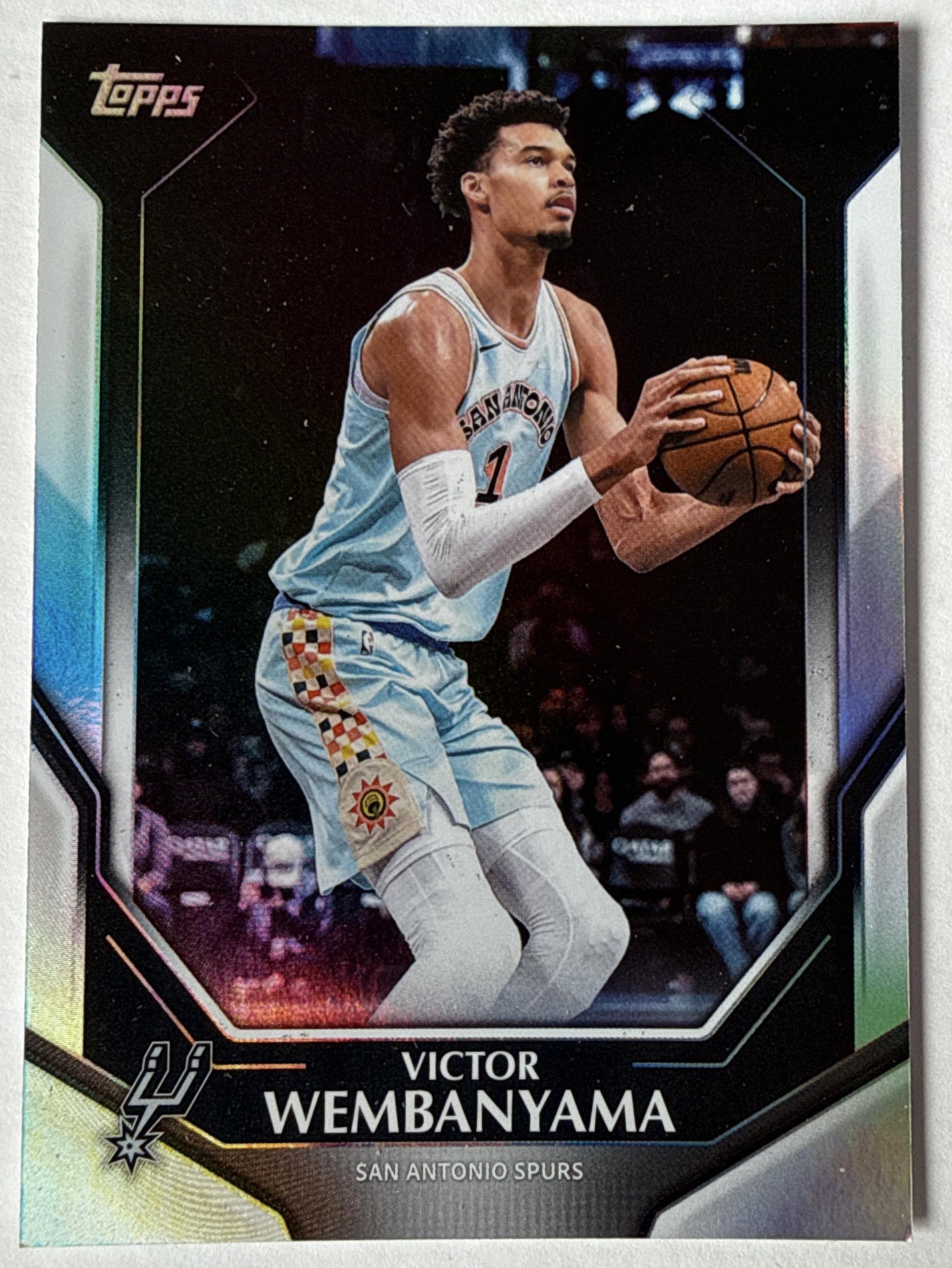 VICTOR WEMBANYAMA 2026 Topps Collector's Kit Exclusive #NBA-7 Rainbow Foil