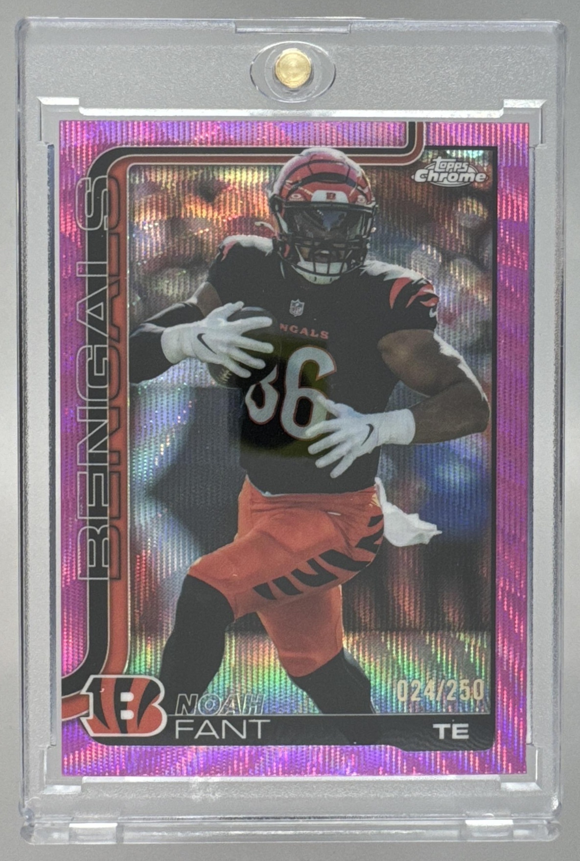 Card image for 2025 Topps Chrome Noah Fant Pink Wave Refractor /250 #274 Bengals